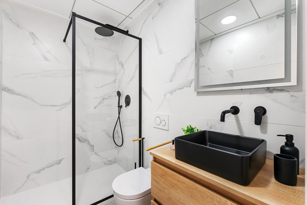 3-Bedroom Ground Floor Apartment in  San Javier - Image 14