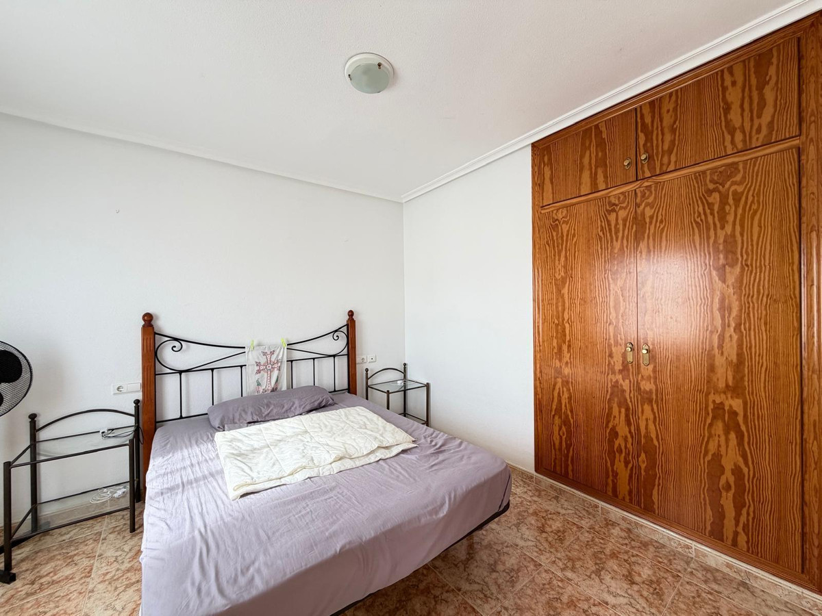 2-Bedroom Middle Floor Apartment in  Torrevieja | Sunny C... - Image 20