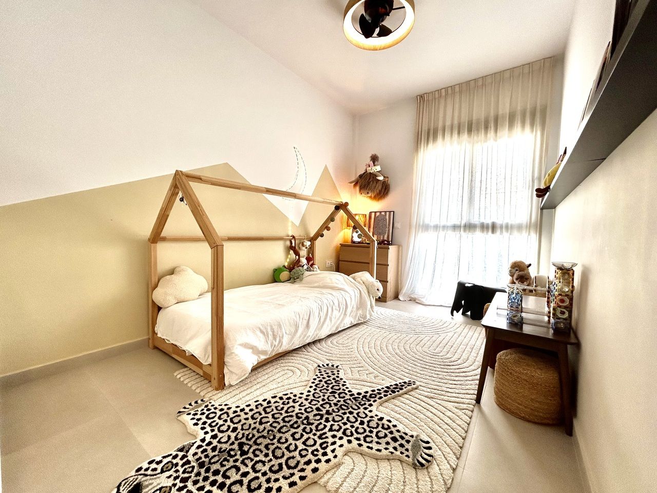 4-Bedroom Villa in Pueblo 9, San Miguel de Salinas - Image 21