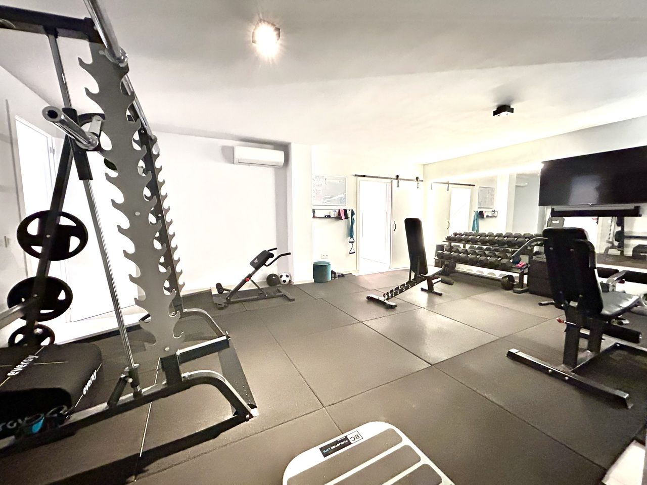 4-Bedroom Villa in Pueblo 9, San Miguel de Salinas - Image 29