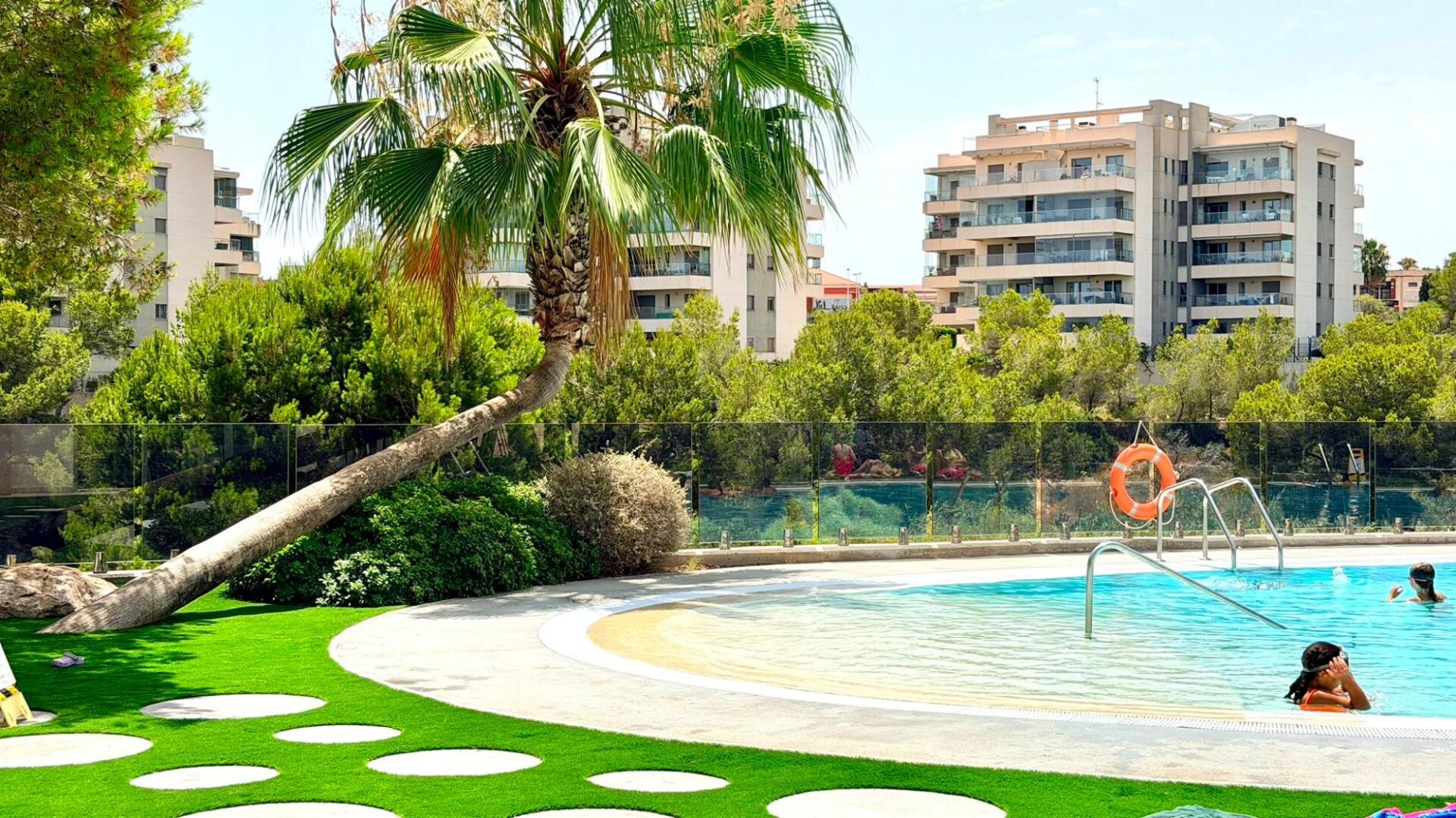Appartement met 2 Slaapkamers in Los Dolses, Orihuela Costa - Image 2