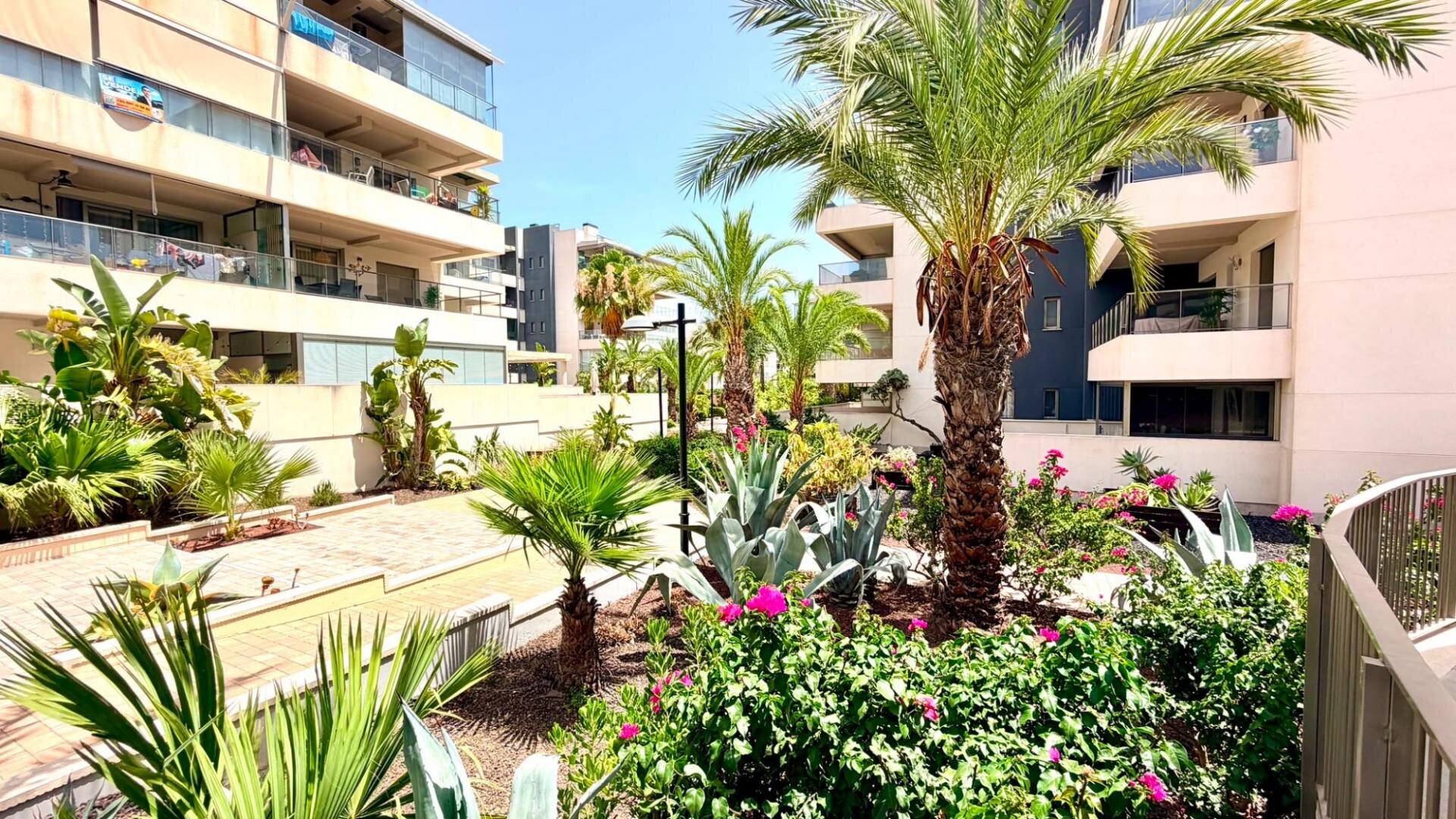 Appartement met 2 Slaapkamers in Los Dolses, Orihuela Costa - Image 21