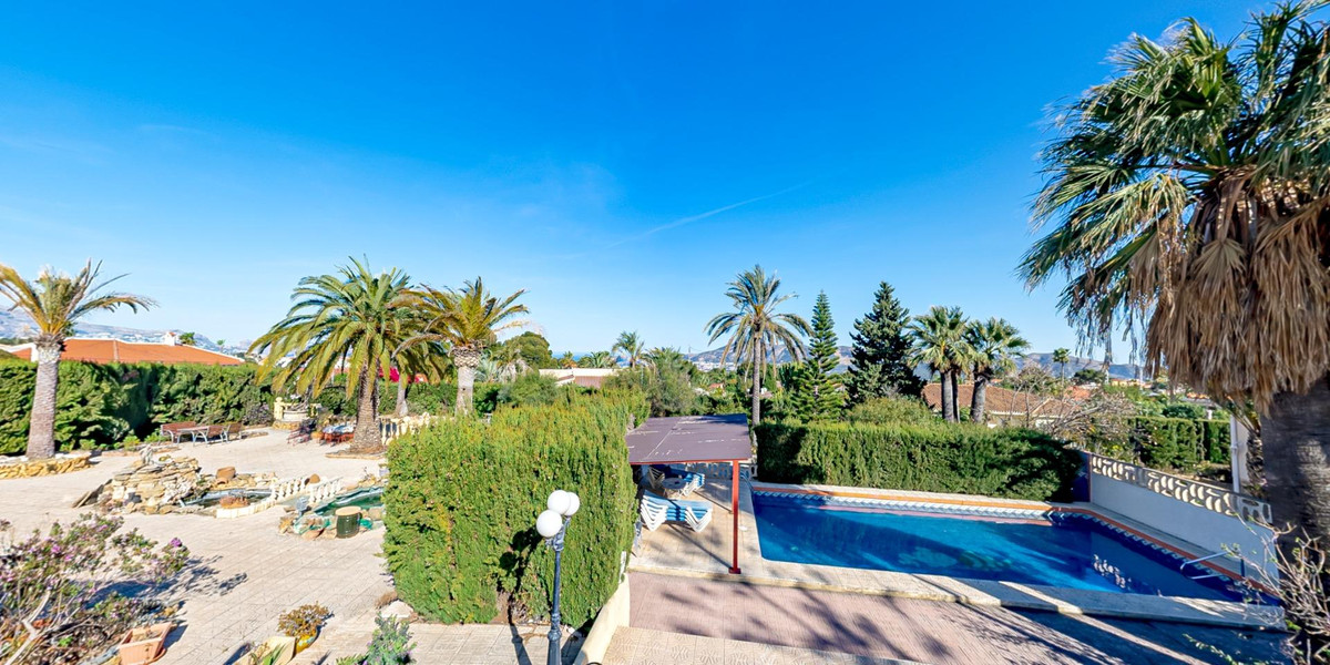 8-Bedroom Detached House in La Nucia | Sunny Casas - Cos... - Image 13