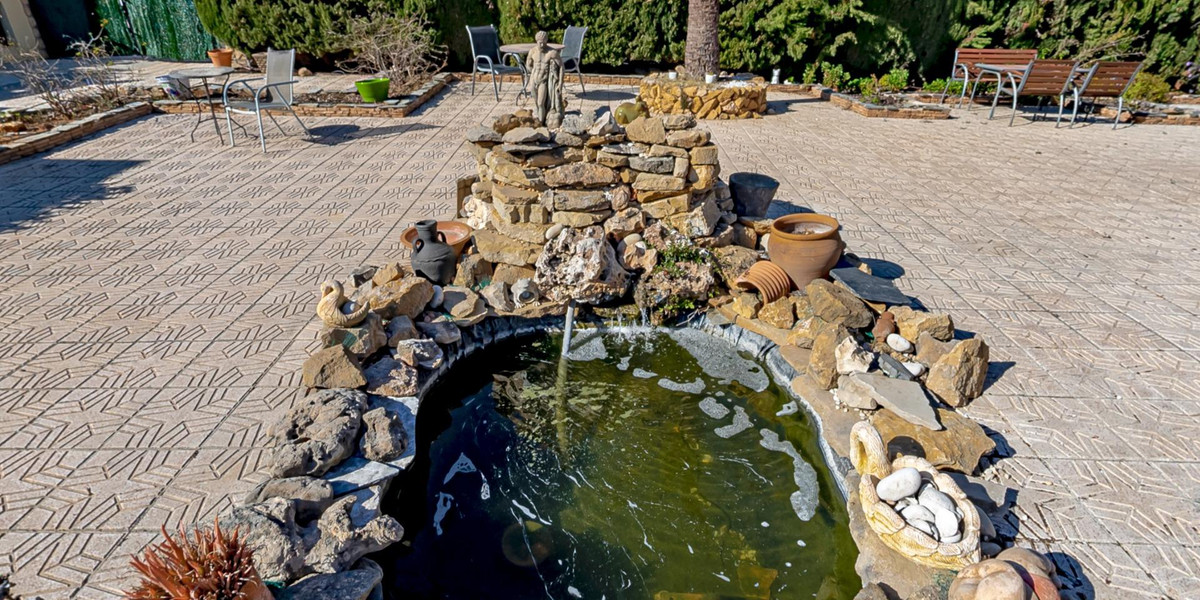 8-Bedroom Detached House in La Nucia | Sunny Casas - Cos... - Image 15