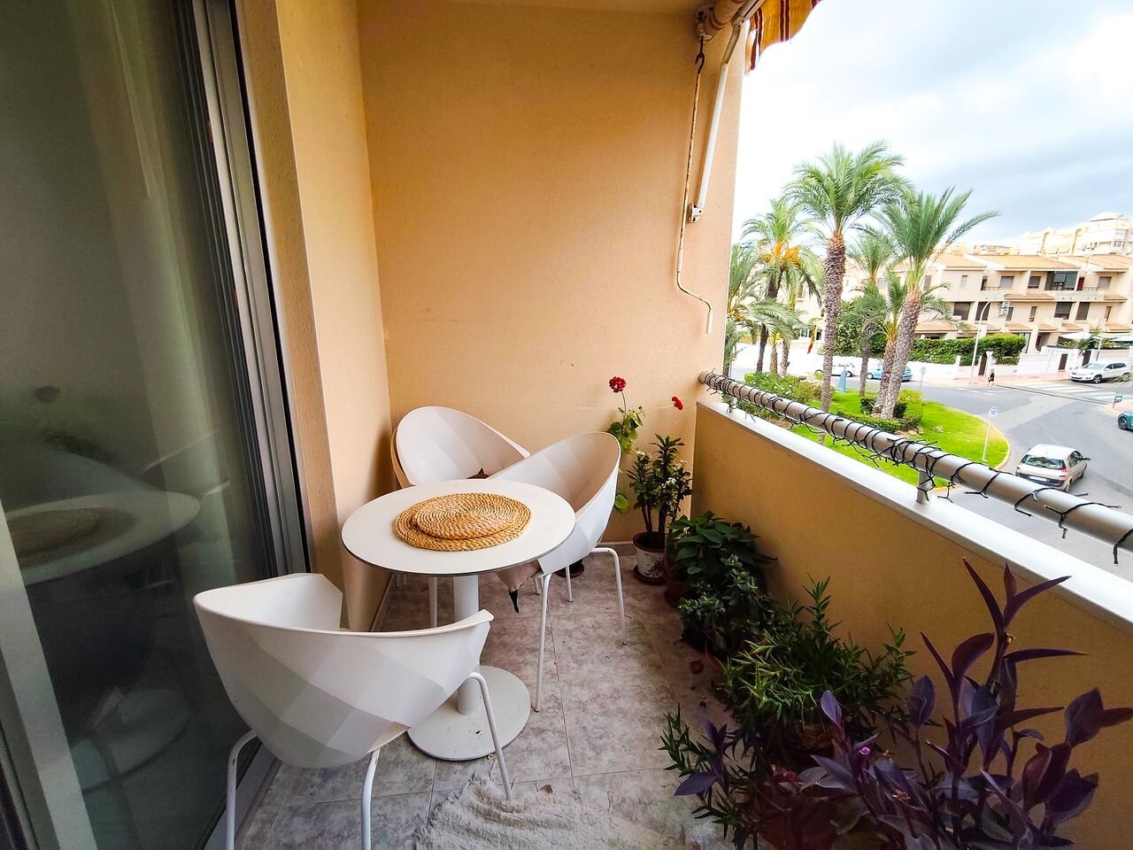 2-Bedroom Apartment in Guardamar del Segura - Image 15