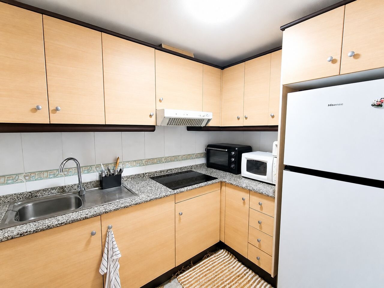 2-Bedroom Apartment in Guardamar del Segura - Image 7