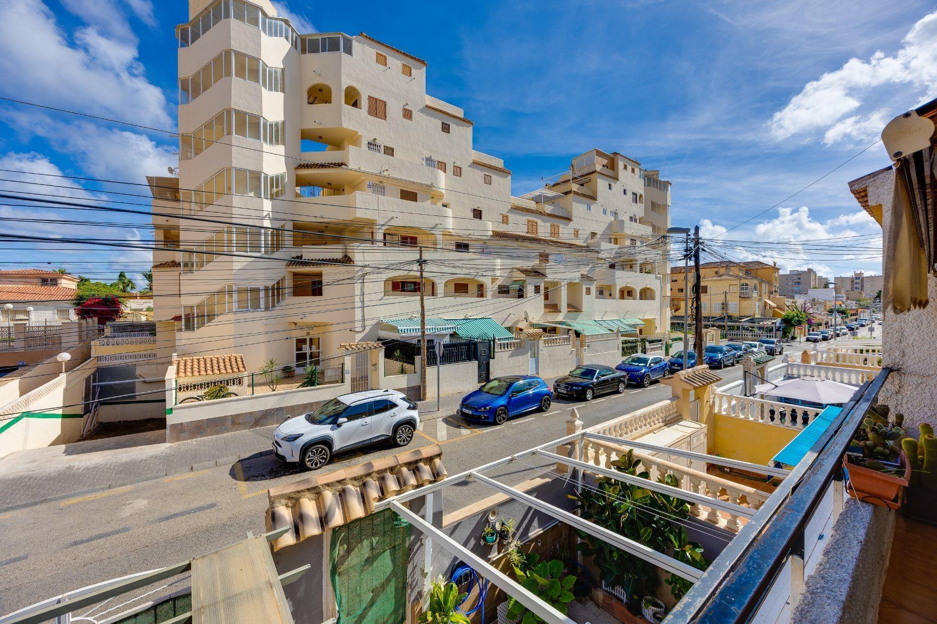 2-Bedroom House in Nueva Torrevieja, Torrevieja - Image 25