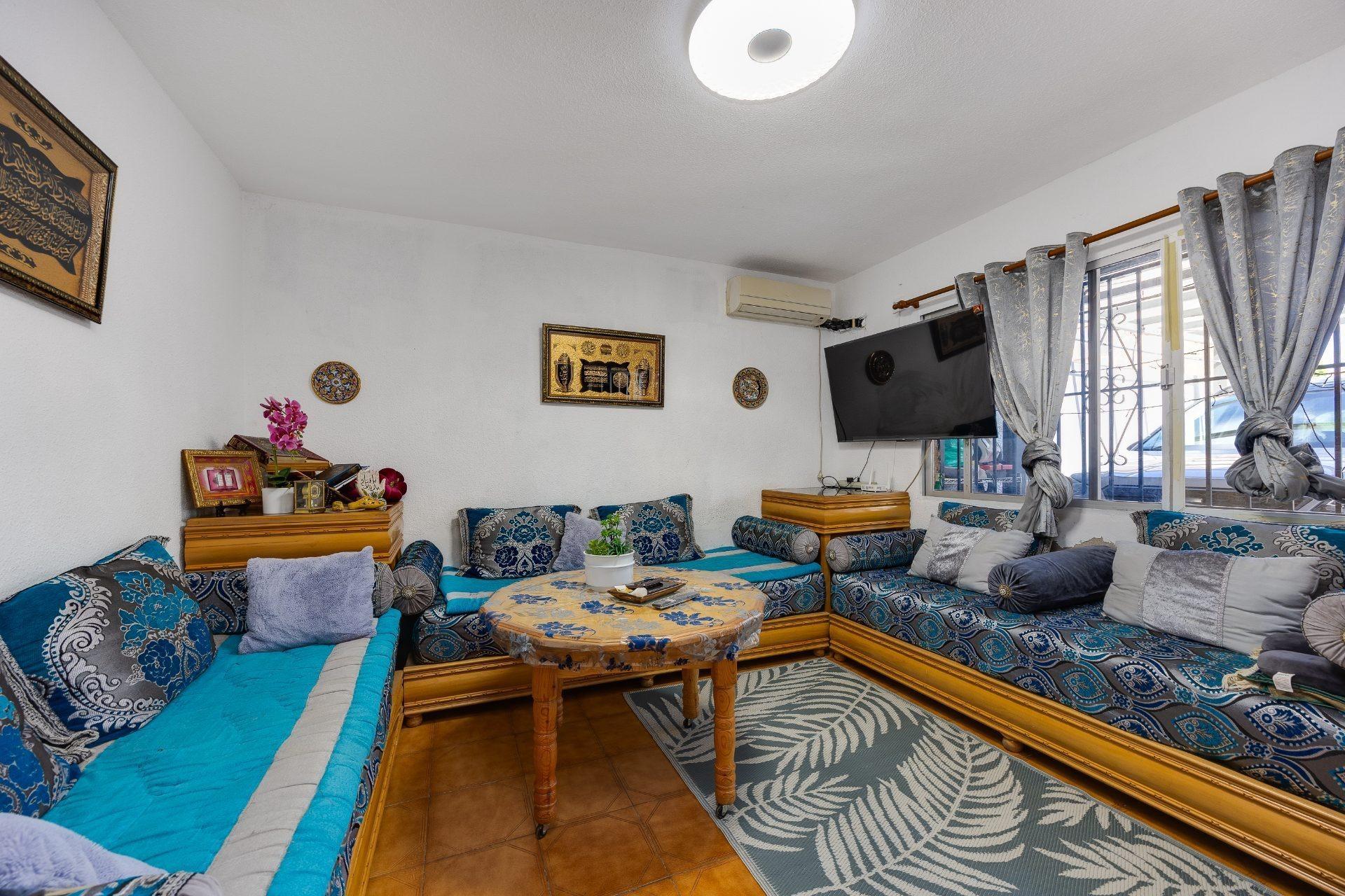 2-Bedroom House in Nueva Torrevieja, Torrevieja - Image 4
