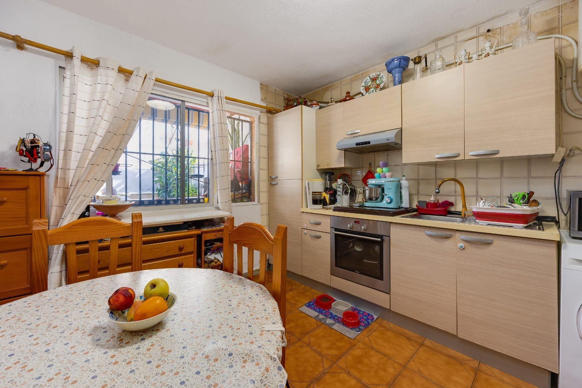 2-Bedroom House in Nueva Torrevieja, Torrevieja - Image 6