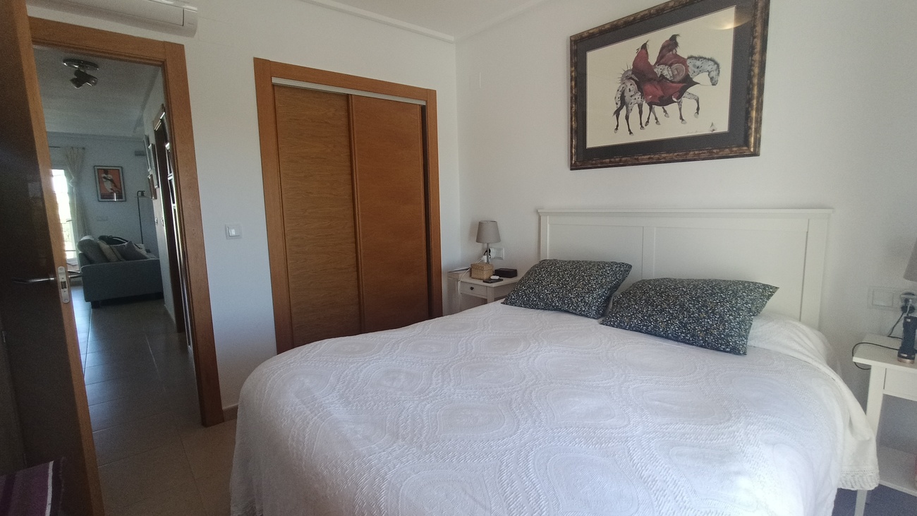 2-Bedroom Apartment in Sucina - Image 13