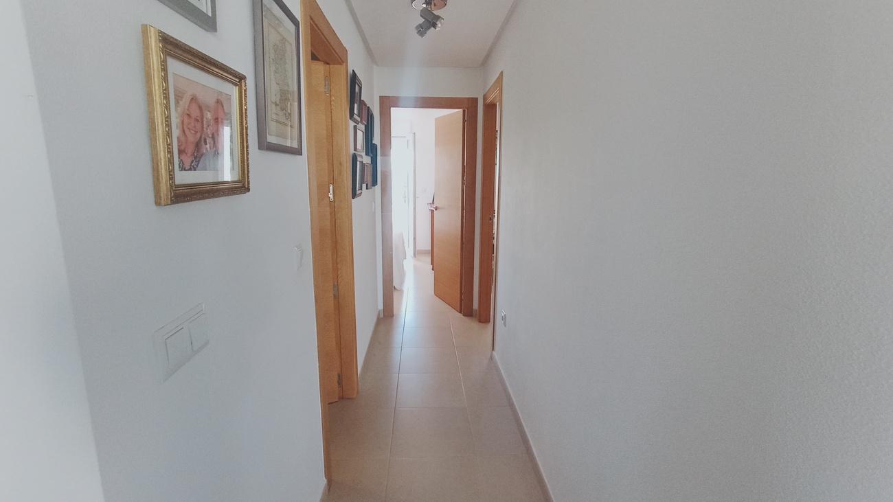 2-Bedroom Apartment in Sucina - Image 14