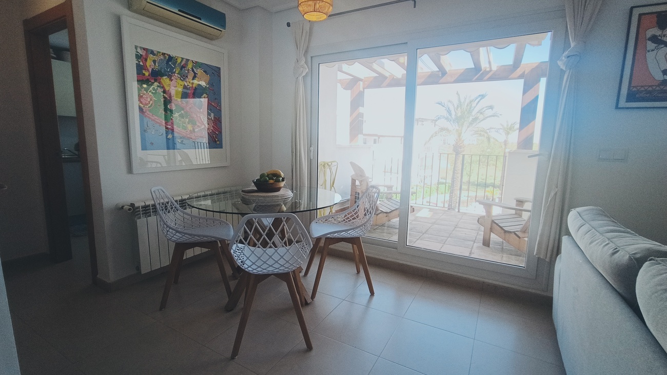 2-Bedroom Apartment in Sucina - Image 7