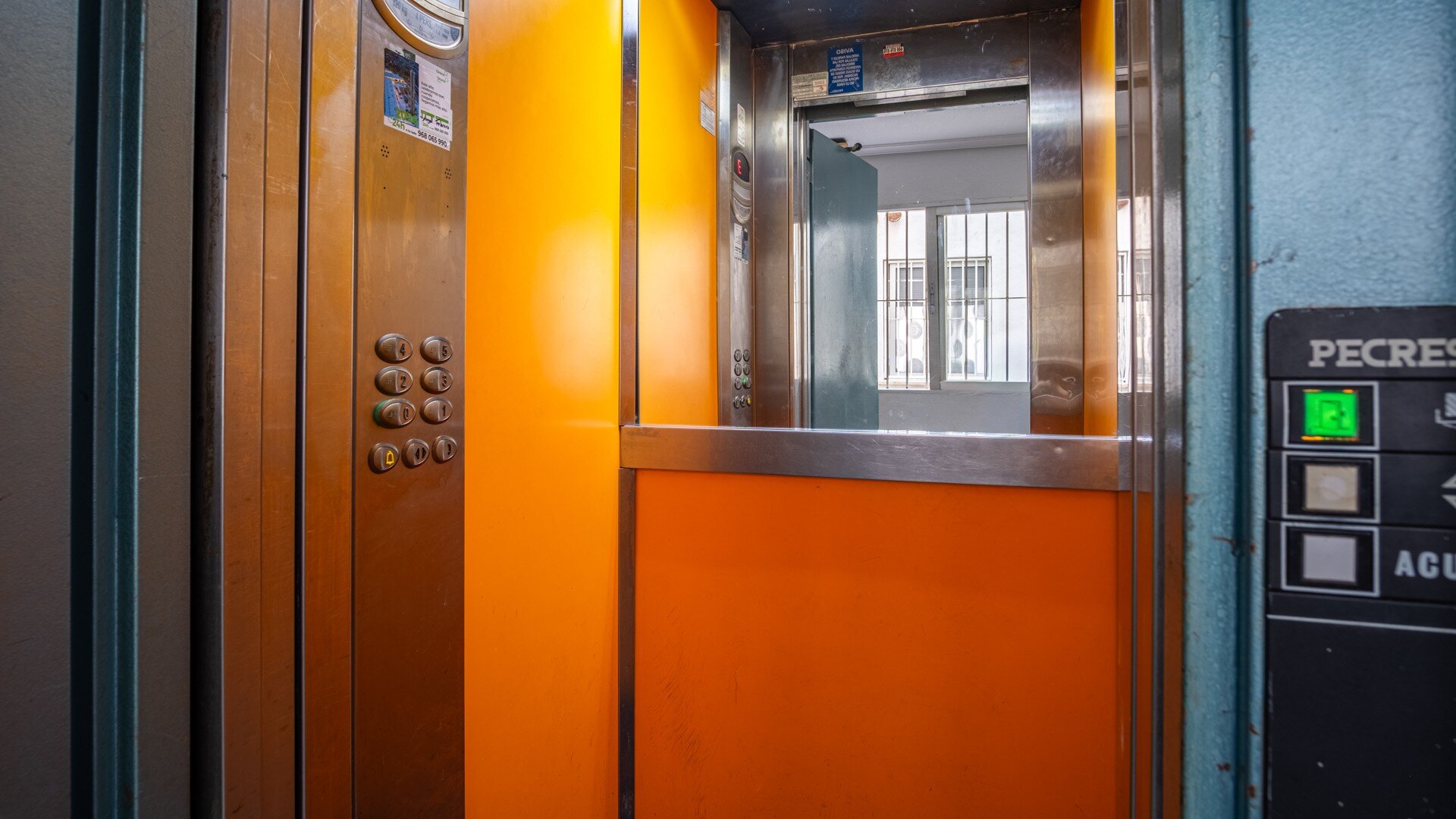 1-Bedroom Apartment in Estacion de Autobuses, Torrevieja - Image 9