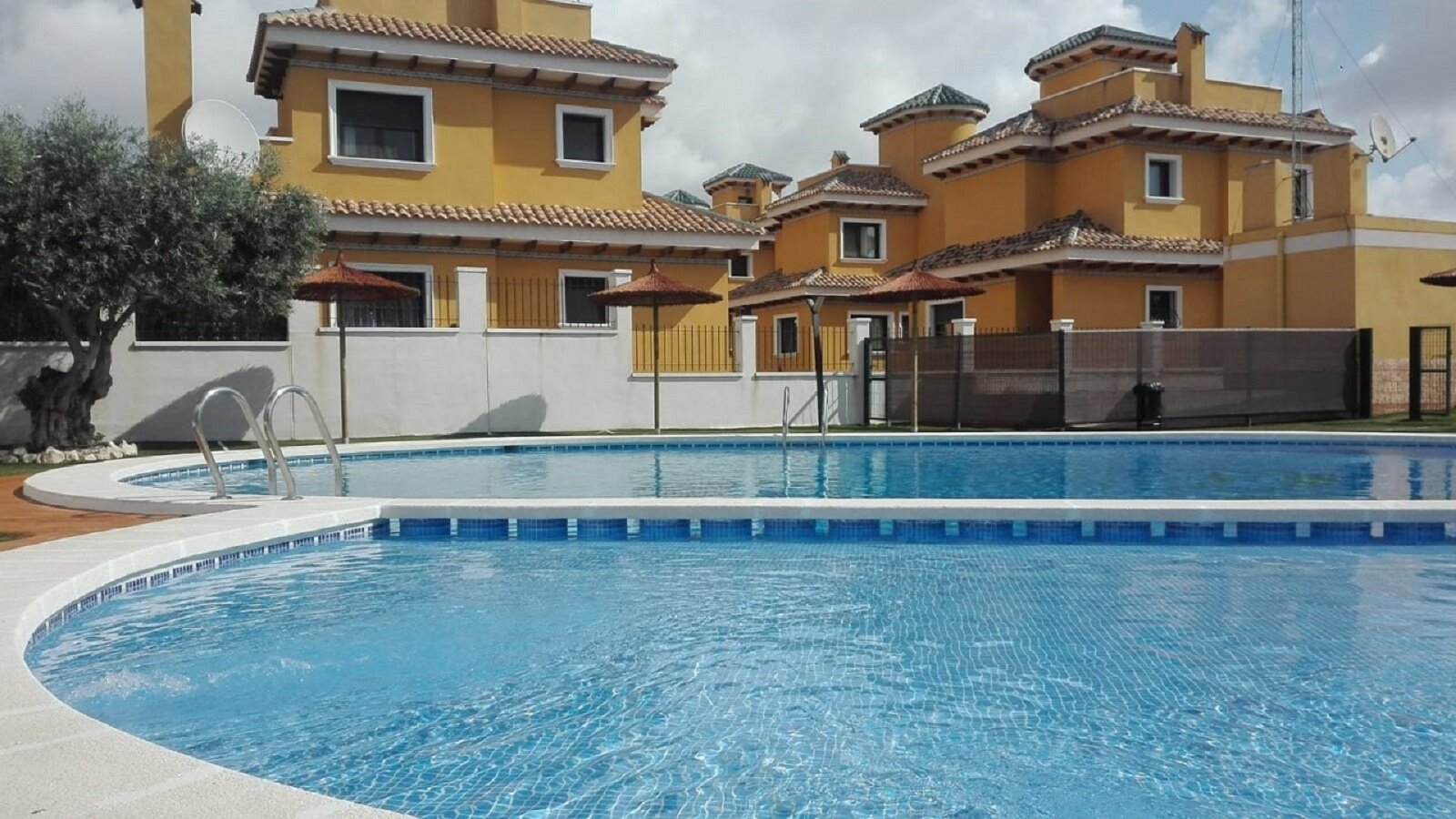 5-Bedroom Villa in Lo Marabú, Rojales - Image 32