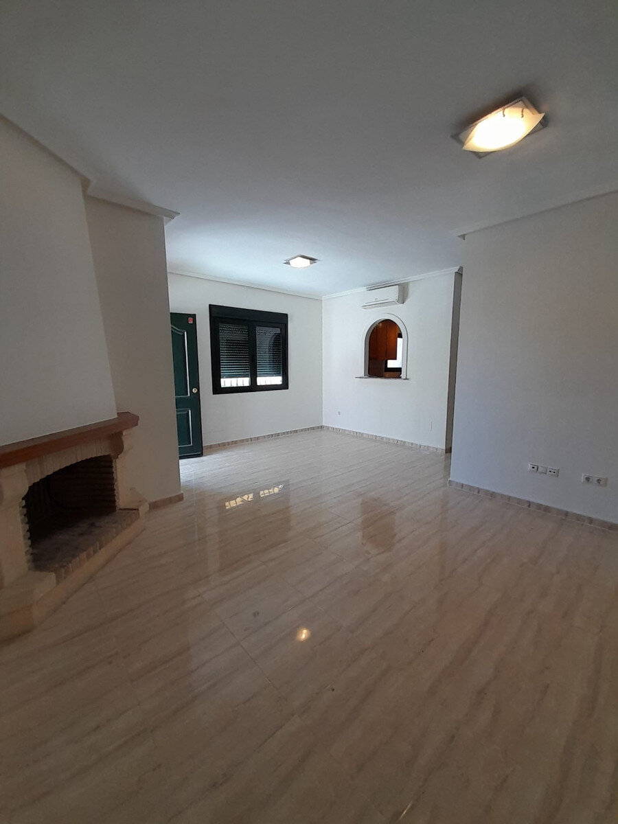 5-Bedroom Villa in Lo Marabú, Rojales - Image 4