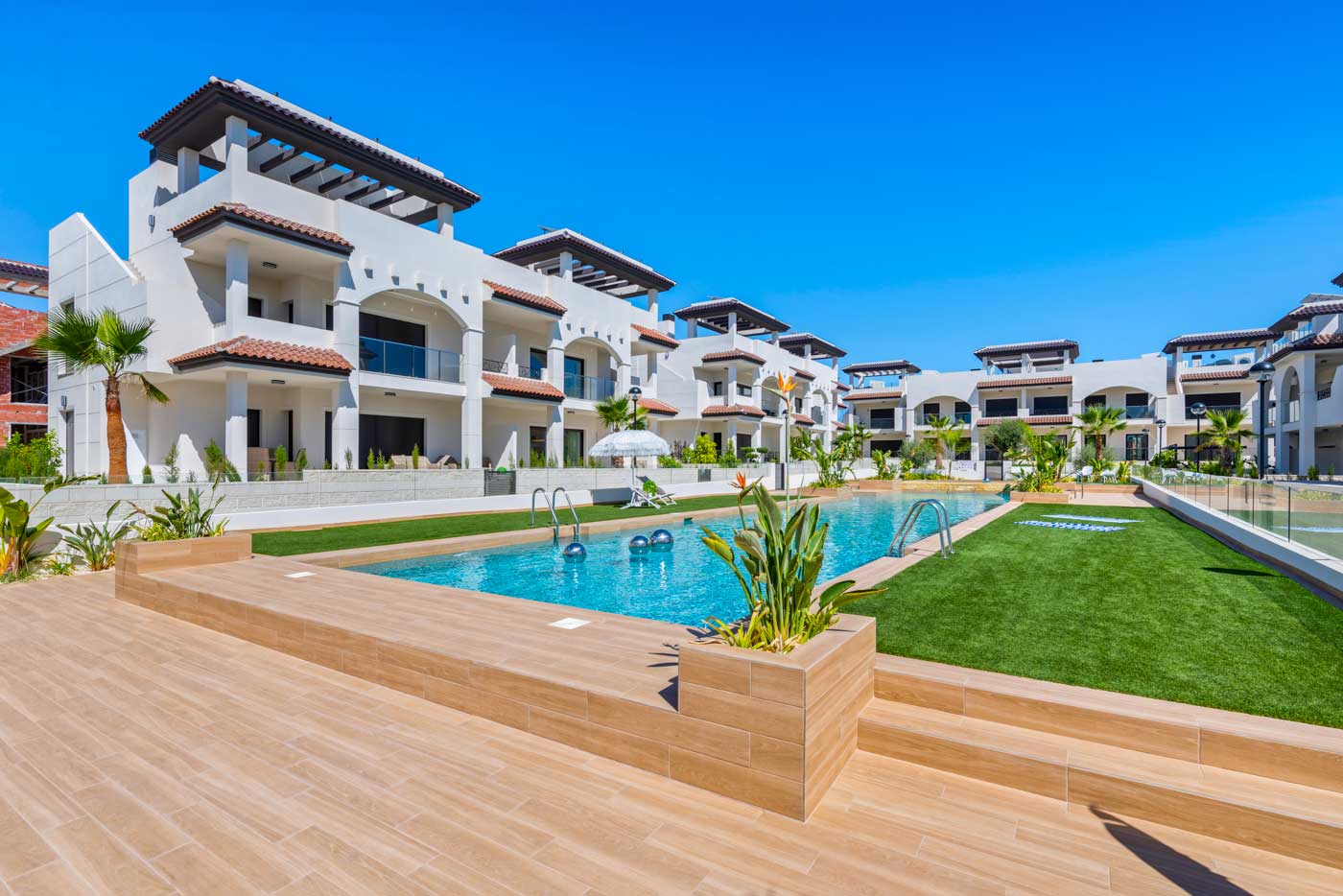 2-Bedroom Ground Floor Apartment in Rojales - Image 14