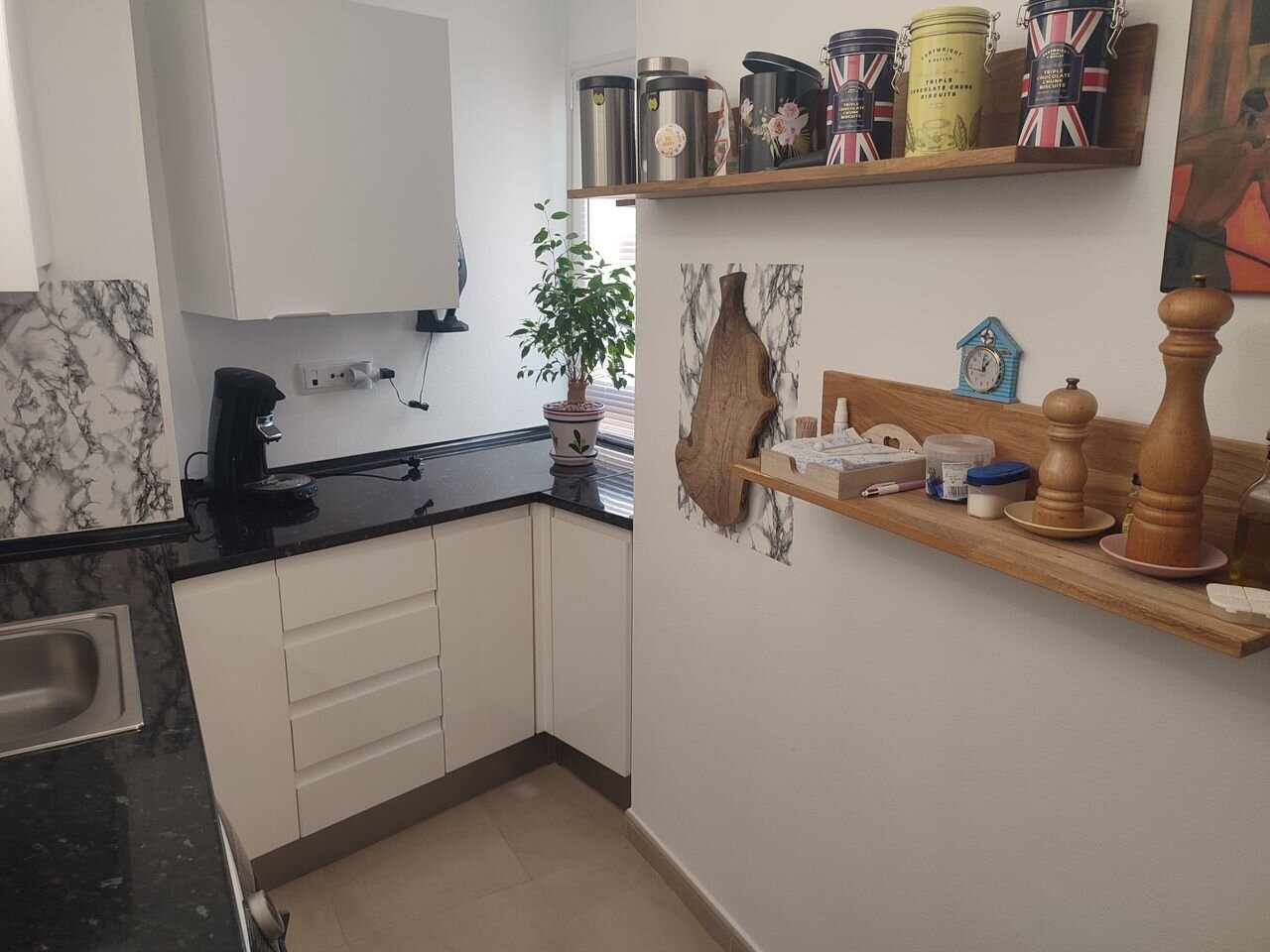 2-Bedroom Apartment in Sucina, Sucina - Image 14