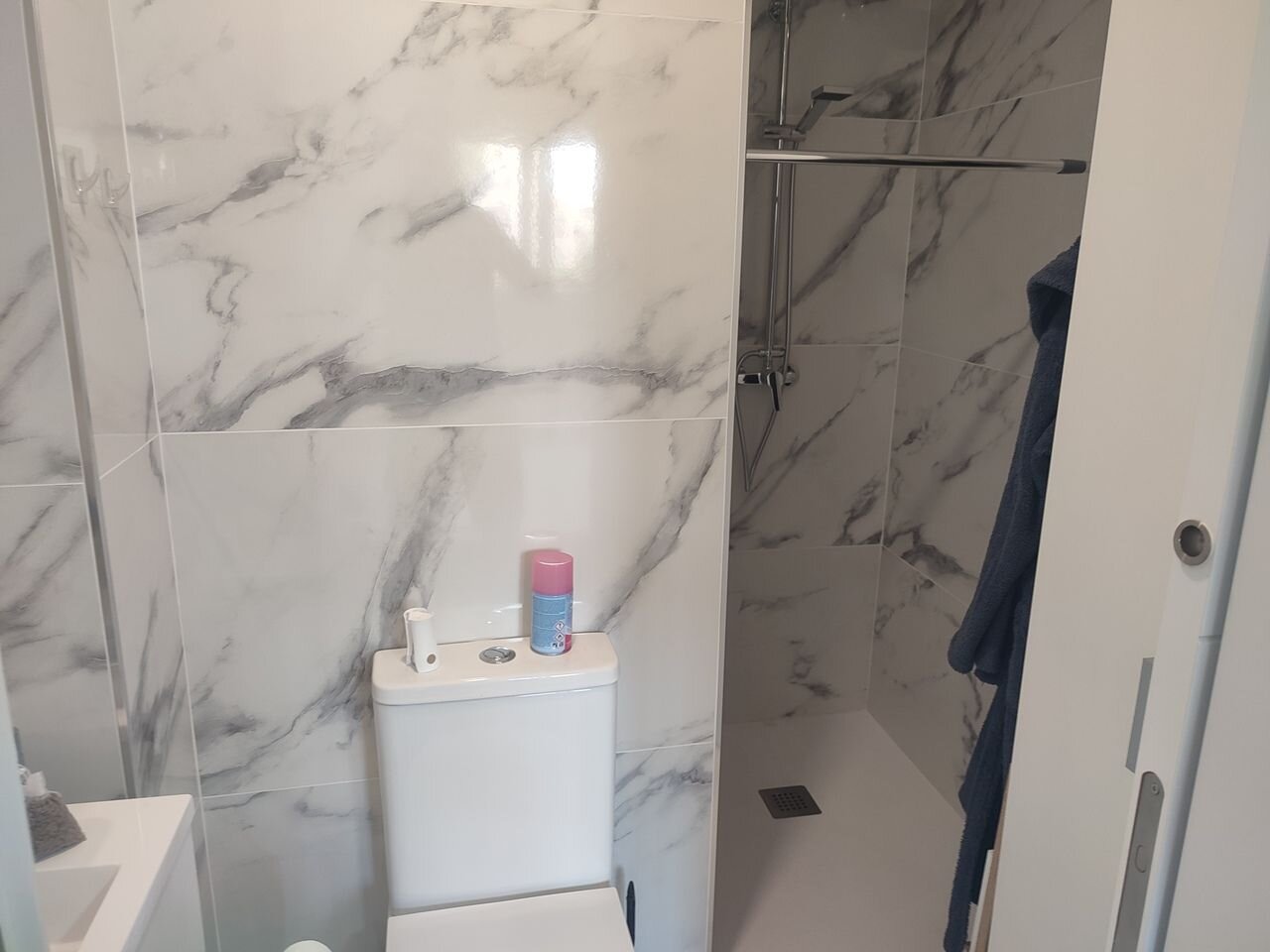 2-Bedroom Apartment in Sucina, Sucina - Image 27