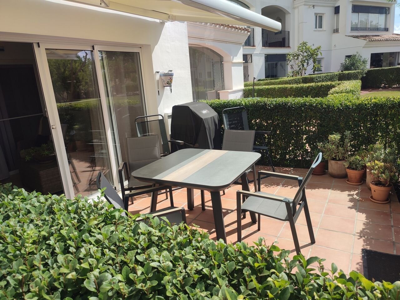 2-Bedroom Apartment in Sucina, Sucina - Image 31