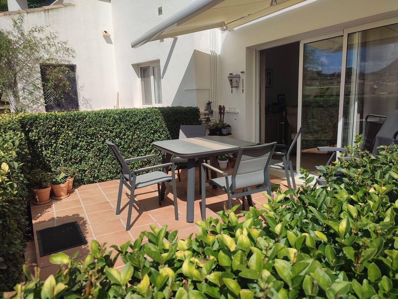 2-Bedroom Apartment in Sucina, Sucina - Image 4