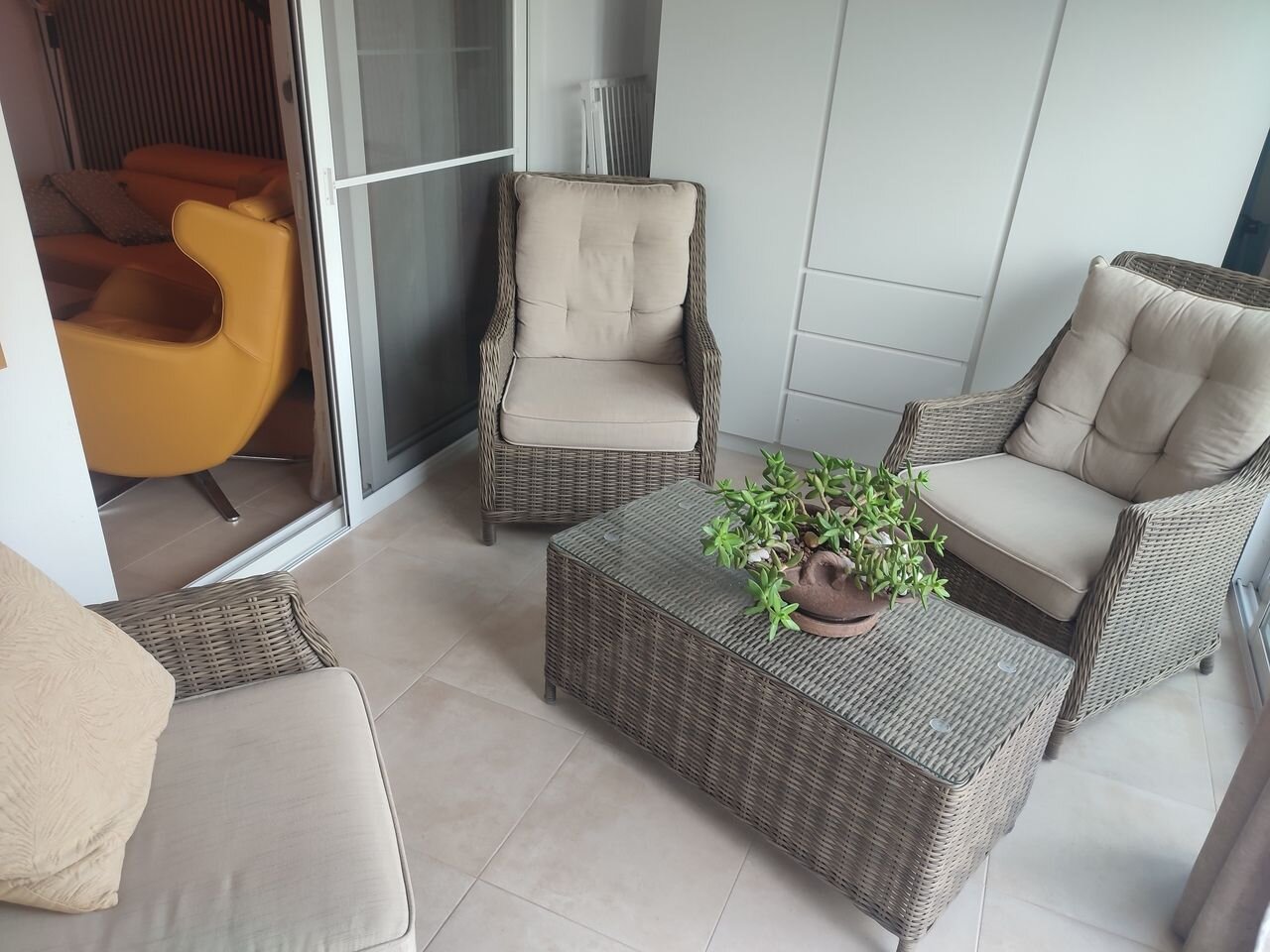 2-Bedroom Apartment in Sucina, Sucina - Image 6