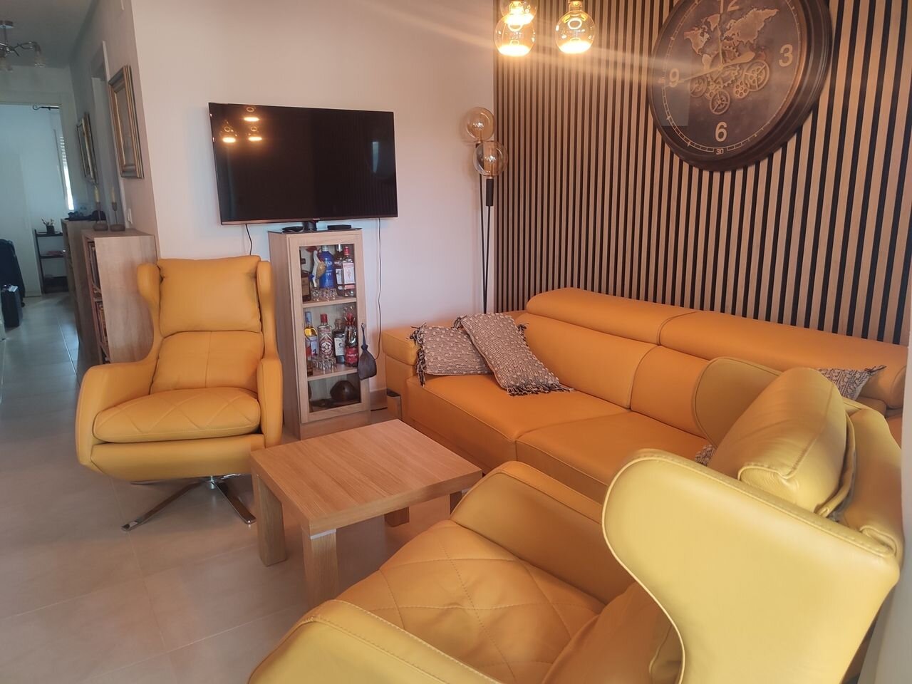 2-Bedroom Apartment in Sucina, Sucina - Image 8