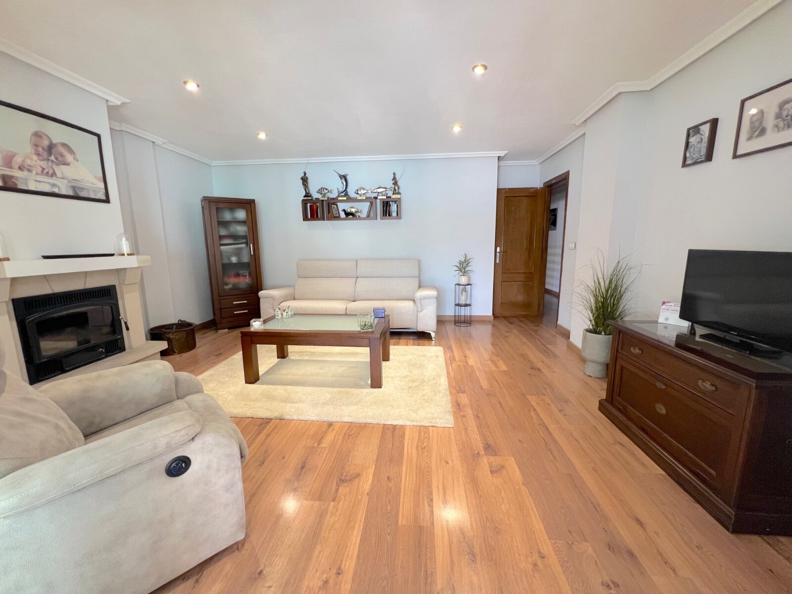 6-Bedroom Villa in La Senda del Recuerdo, San Javier - Image 12