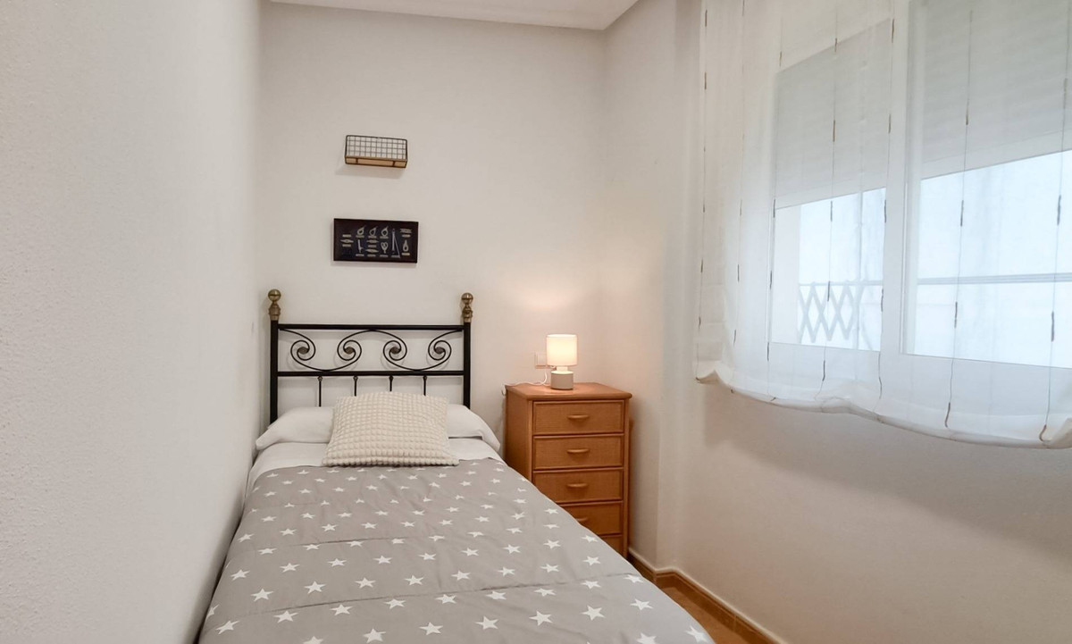 2-Bedroom Penthouse Apartment in La Mata, Torrevieja | Su... - Image 16