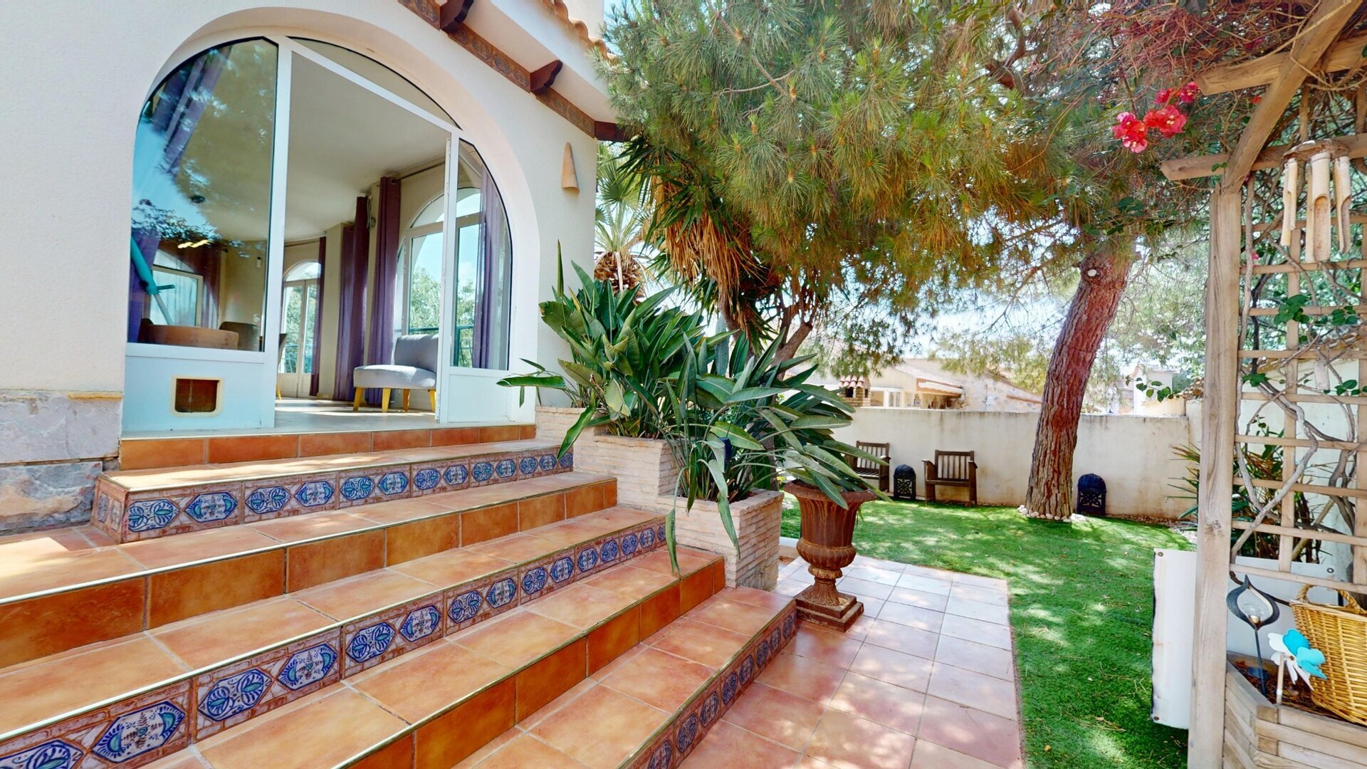 5-Bedroom Villa in Las Filipinas, Orihuela Costa - Image 2