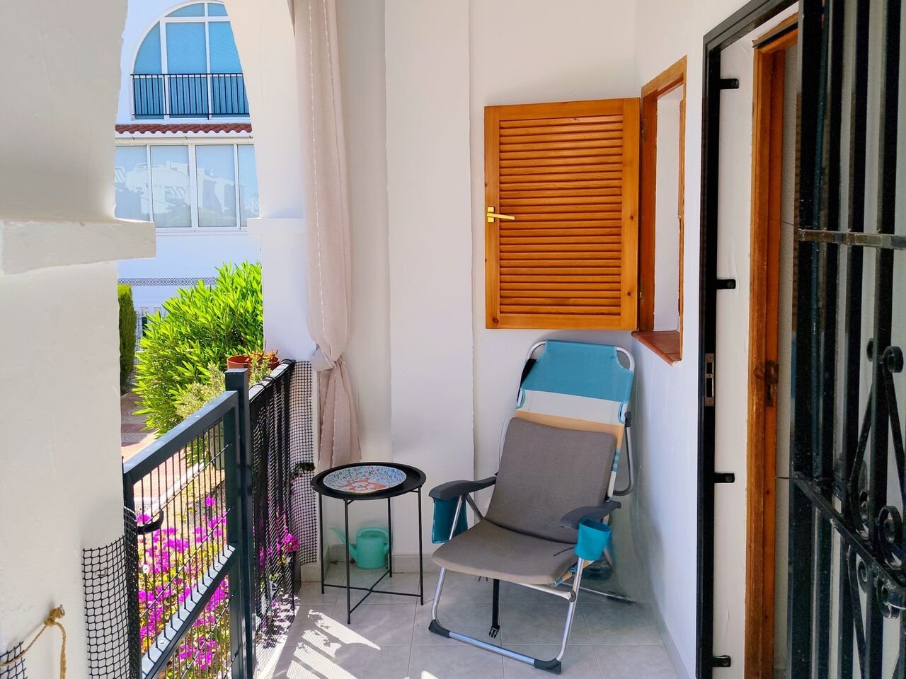 2-Bedroom Bungalow in Centro de la Ciudad Quesada, Rojales - Image 4