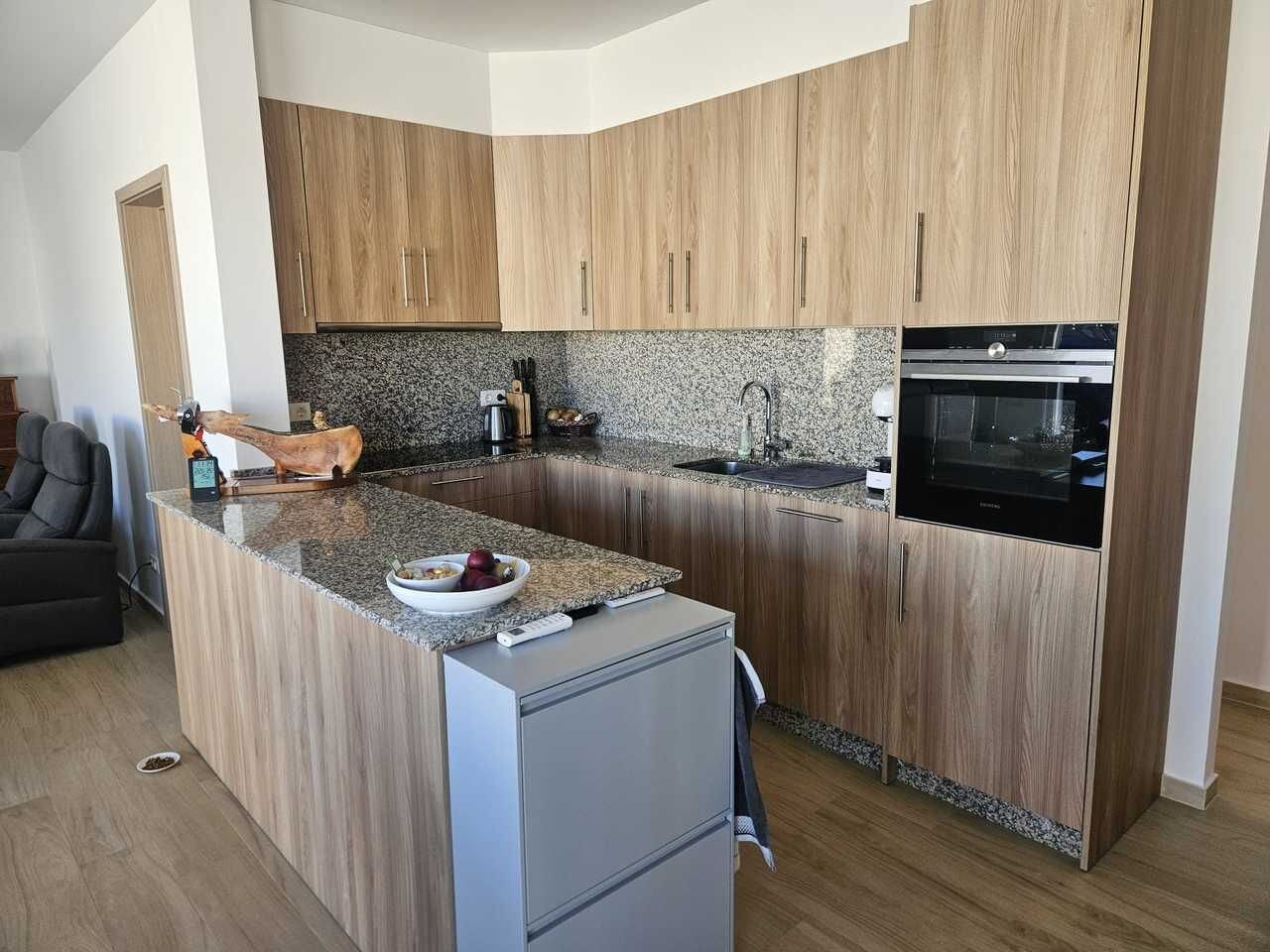 4-Bedroom Villa in La Siesta - El Salado - Torreta, Torrevieja - Image 11