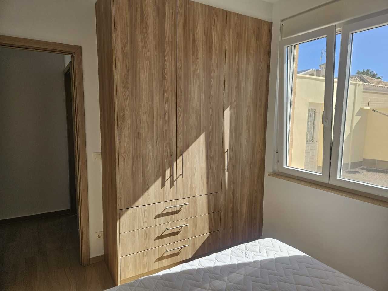 4-Bedroom Villa in La Siesta - El Salado - Torreta, Torrevieja - Image 39