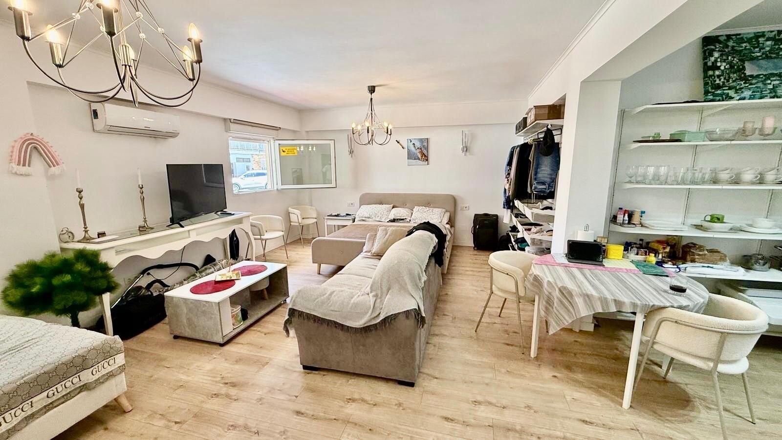 2-Bedroom Apartment in Estacion de Autobuses, Torrevieja - Image 1