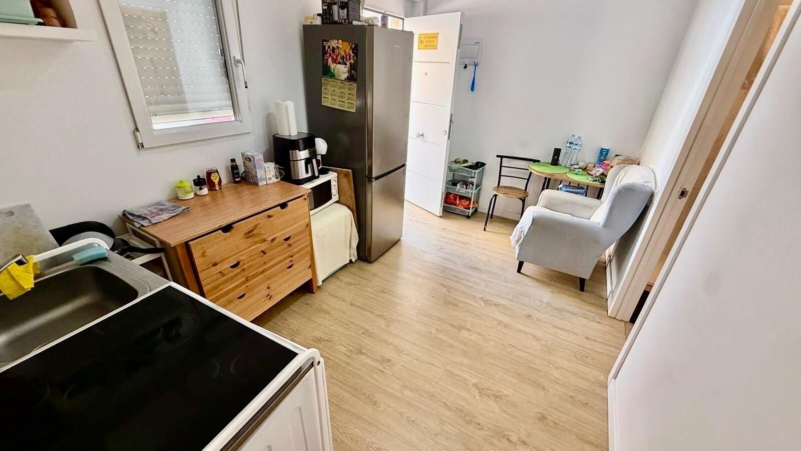 2-Bedroom Apartment in Estacion de Autobuses, Torrevieja - Image 15