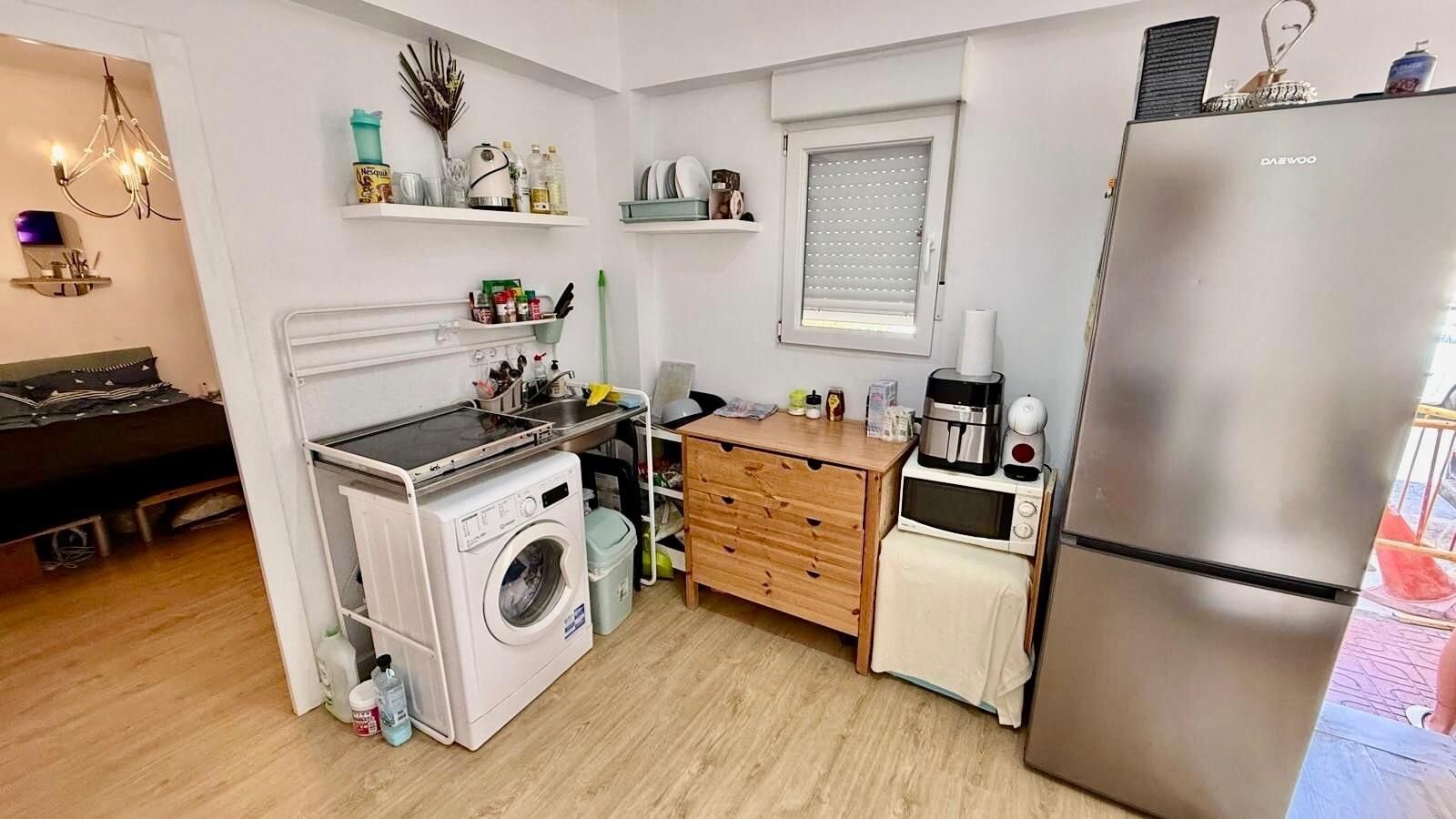 2-Bedroom Apartment in Estacion de Autobuses, Torrevieja - Image 18