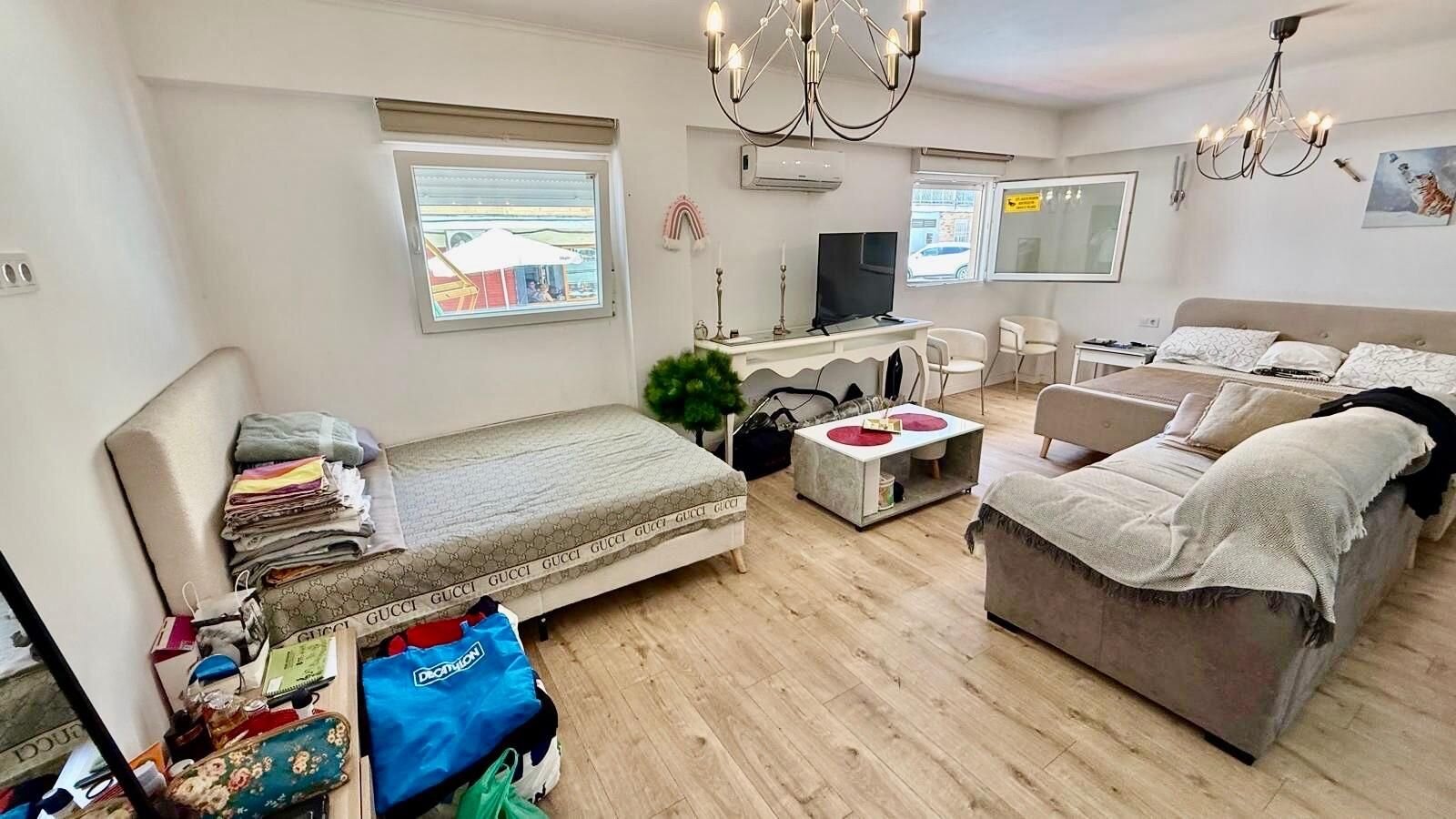2-Bedroom Apartment in Estacion de Autobuses, Torrevieja - Image 6