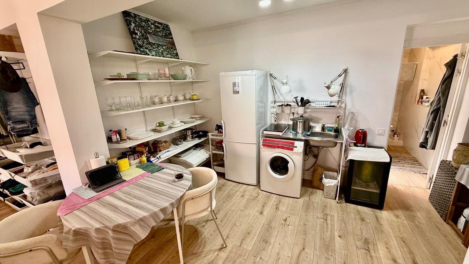 2-Bedroom Apartment in Estacion de Autobuses, Torrevieja - Image 7