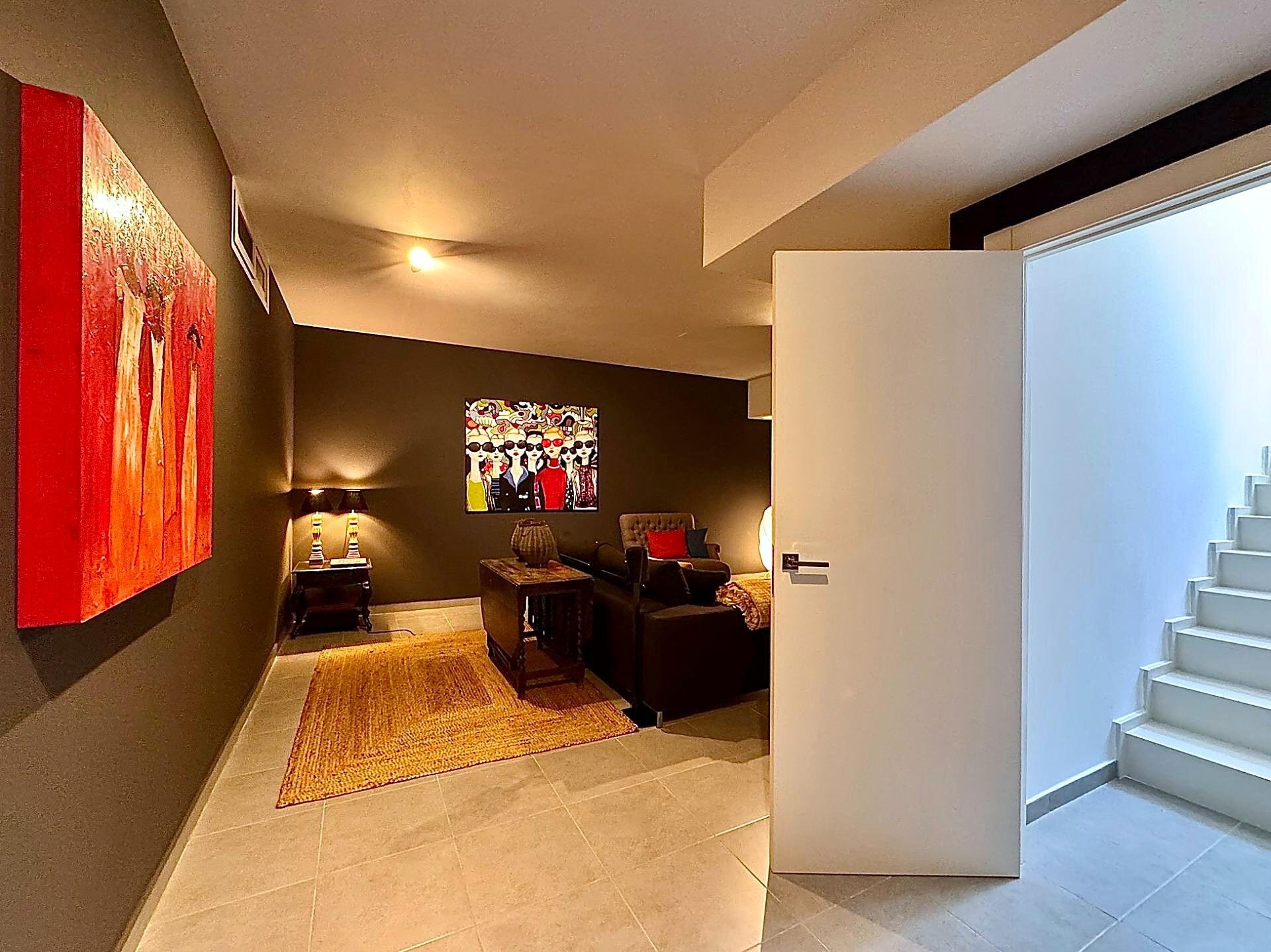 4-Bedroom Villa in Bellavista, San Miguel de Salinas - Image 43