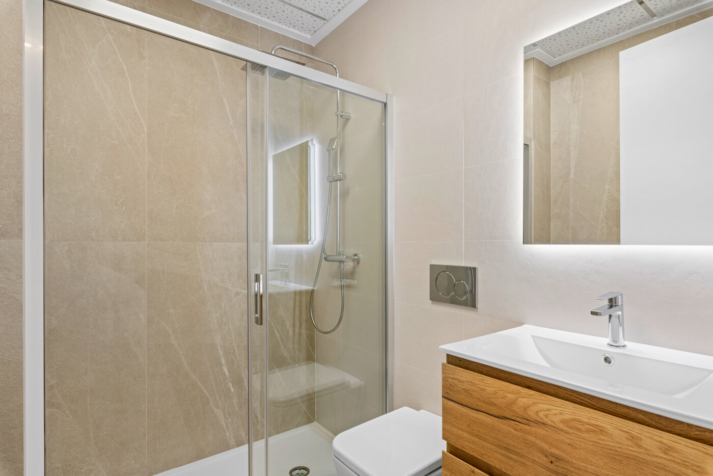 2-Bedroom Penthouse Apartment in Benijófar - Image 17