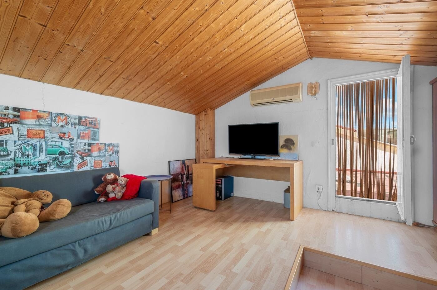 6-Bedroom Villa in Centro de la Ciudad Quesada, Rojales - Image 23