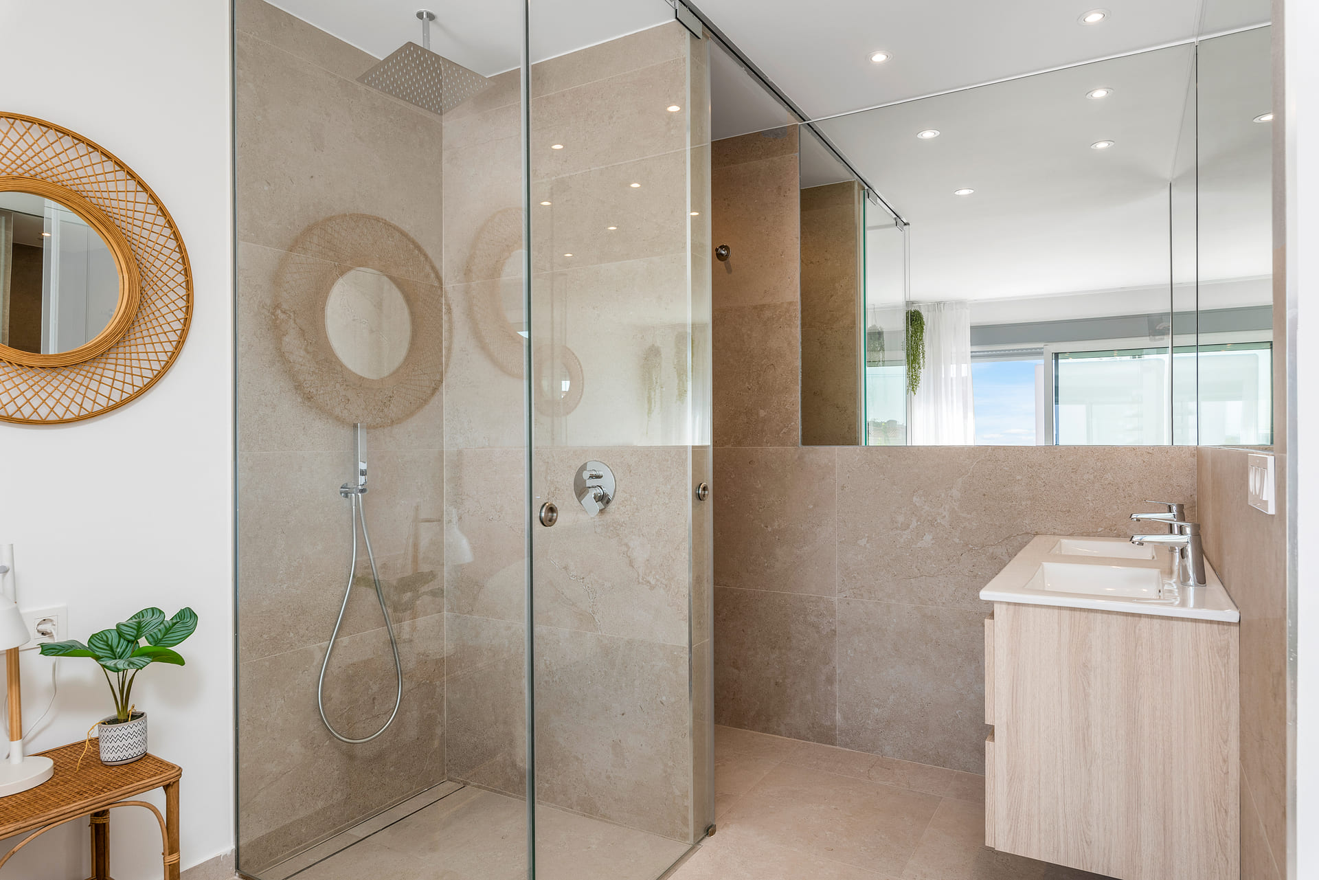 3-Bedroom Bungalow in Dolores - Image 9