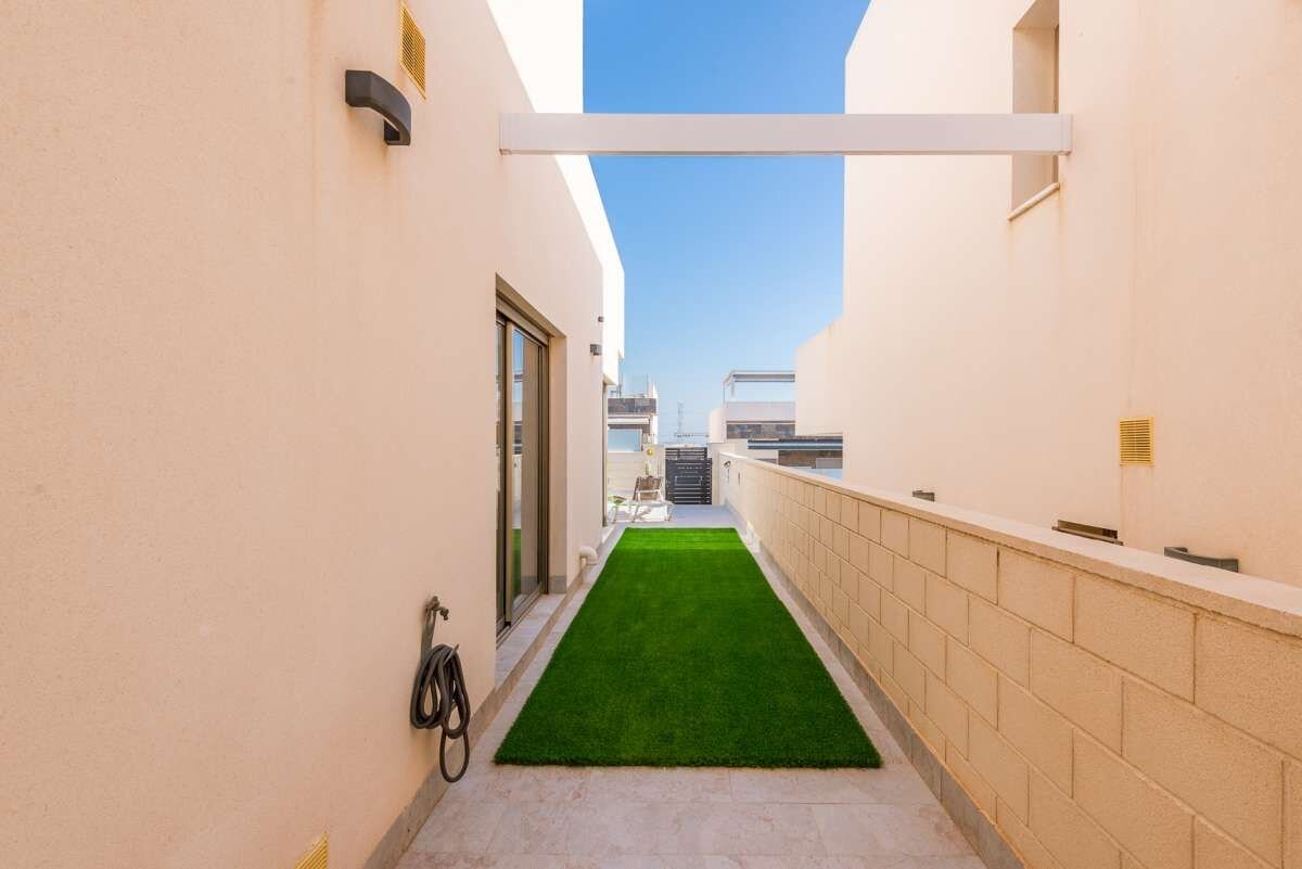 Villa met 3 Slaapkamers in Lomas de Cabo Roig, Orihuela Costa - Image 14