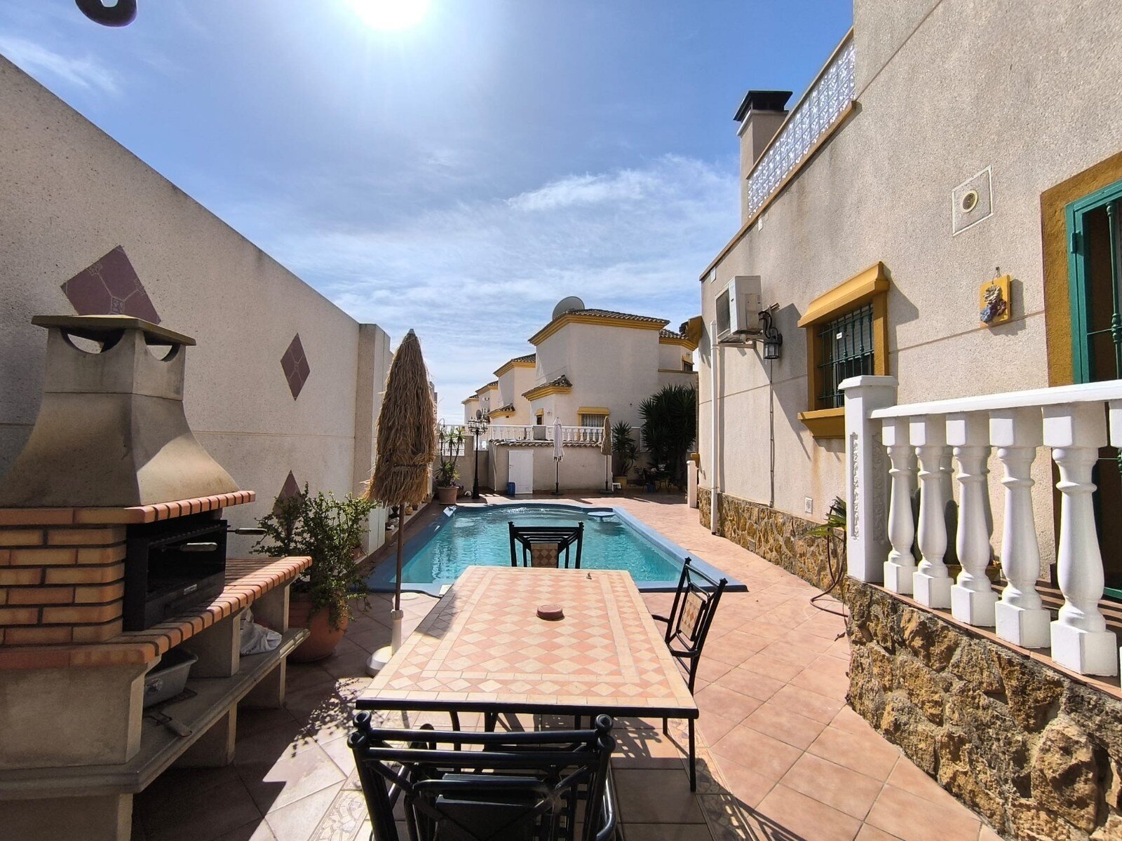 3-Bedroom Villa in Urbanizaciones, Guardamar del Segura - Image 14