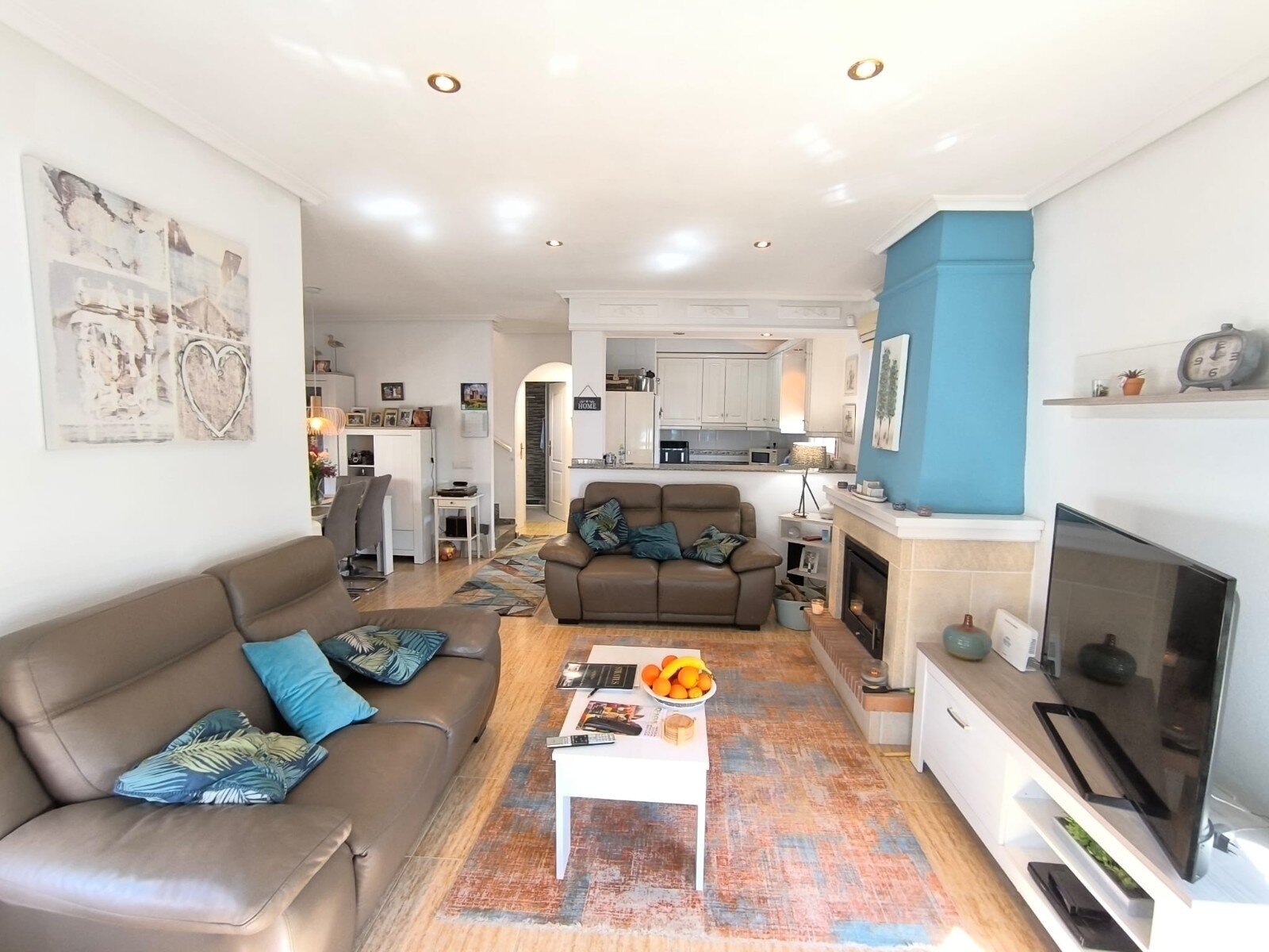 3-Bedroom Villa in Urbanizaciones, Guardamar del Segura - Image 15