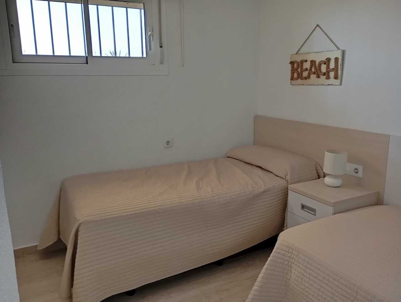 3-Bedroom Apartment in Pilar de la Horadada - Image 30