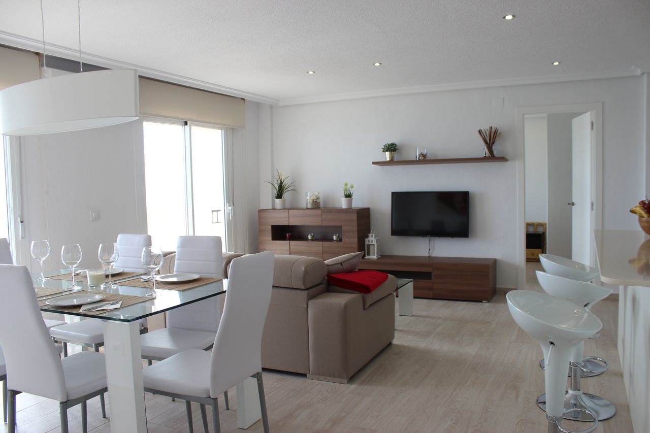3-Bedroom Apartment in Pilar de la Horadada - Image 6