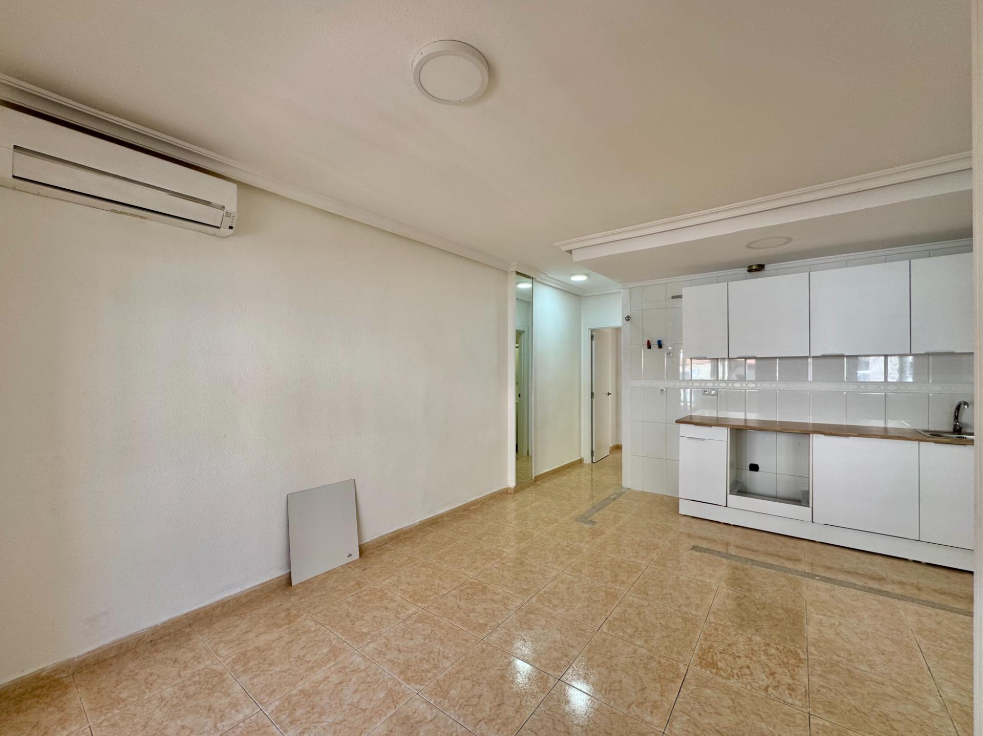 2-Bedroom Apartment in Torrevieja - Image 12
