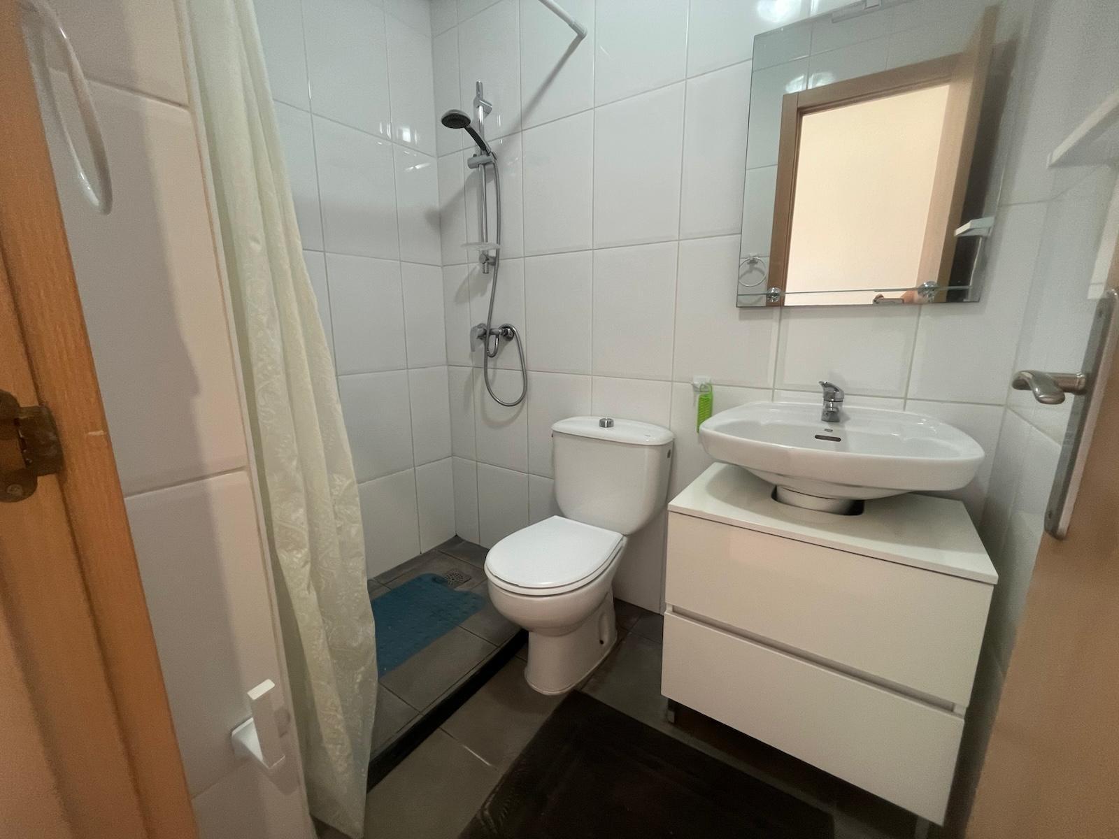 2-Bedroom Apartment in Las Filipinas, Orihuela Costa - Image 10