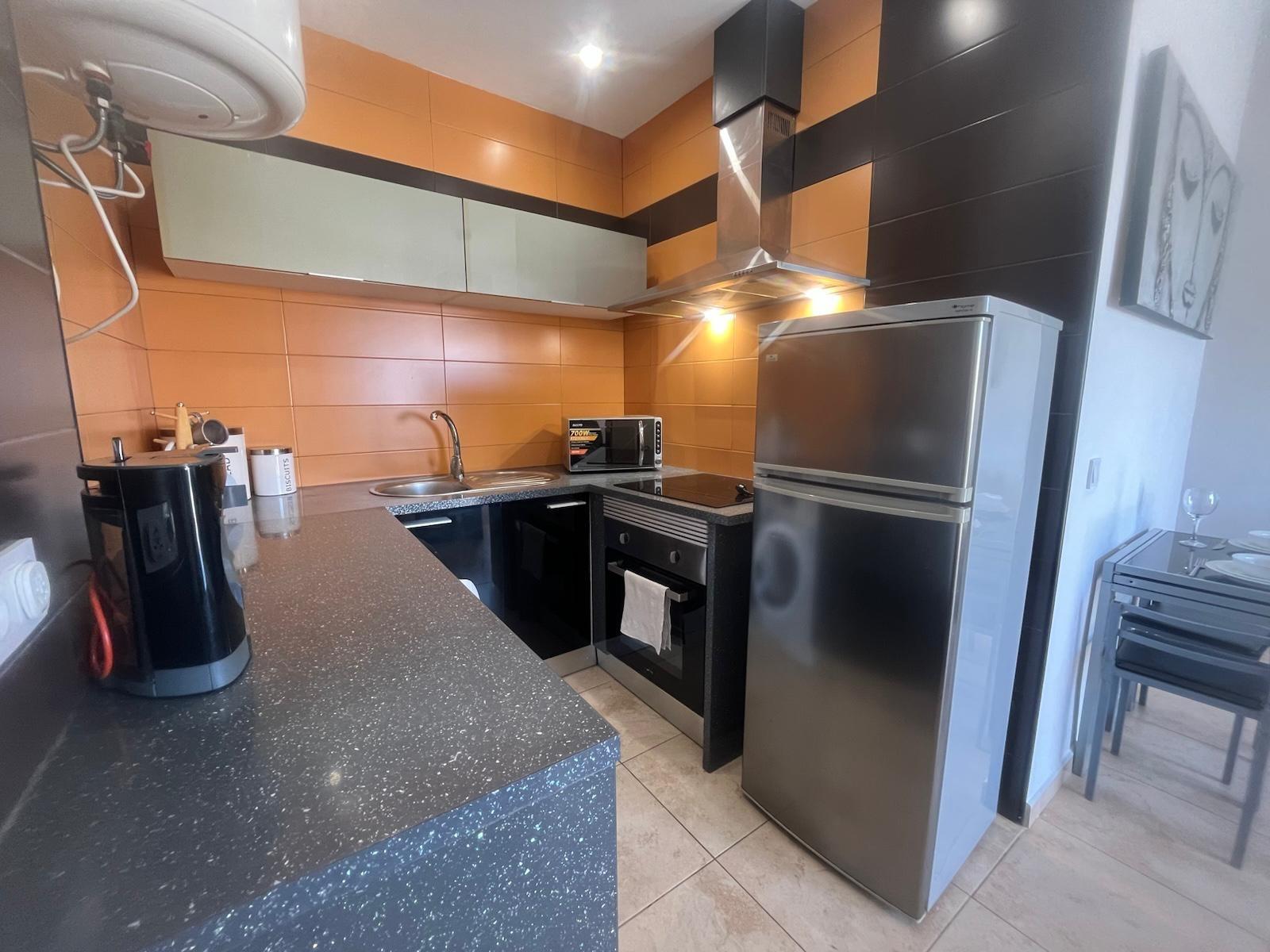 2-Bedroom Apartment in Las Filipinas, Orihuela Costa - Image 4