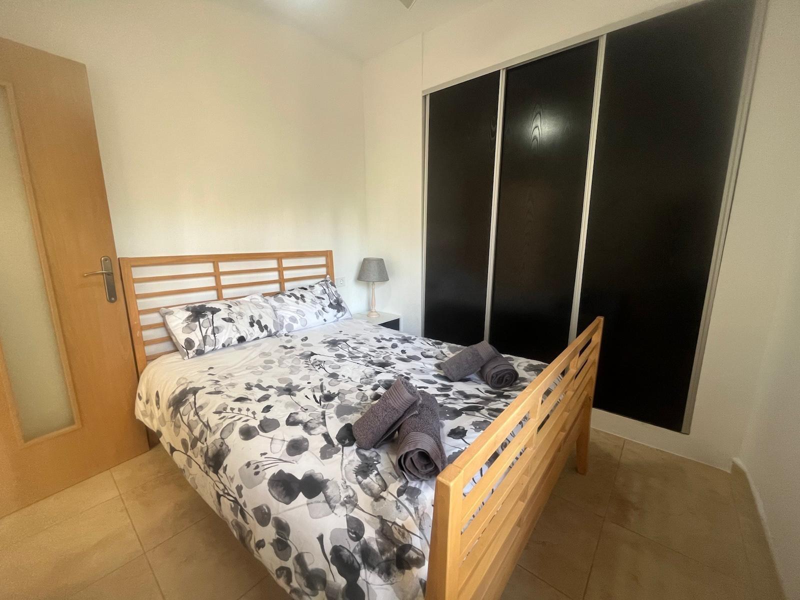 2-Bedroom Apartment in Las Filipinas, Orihuela Costa - Image 7